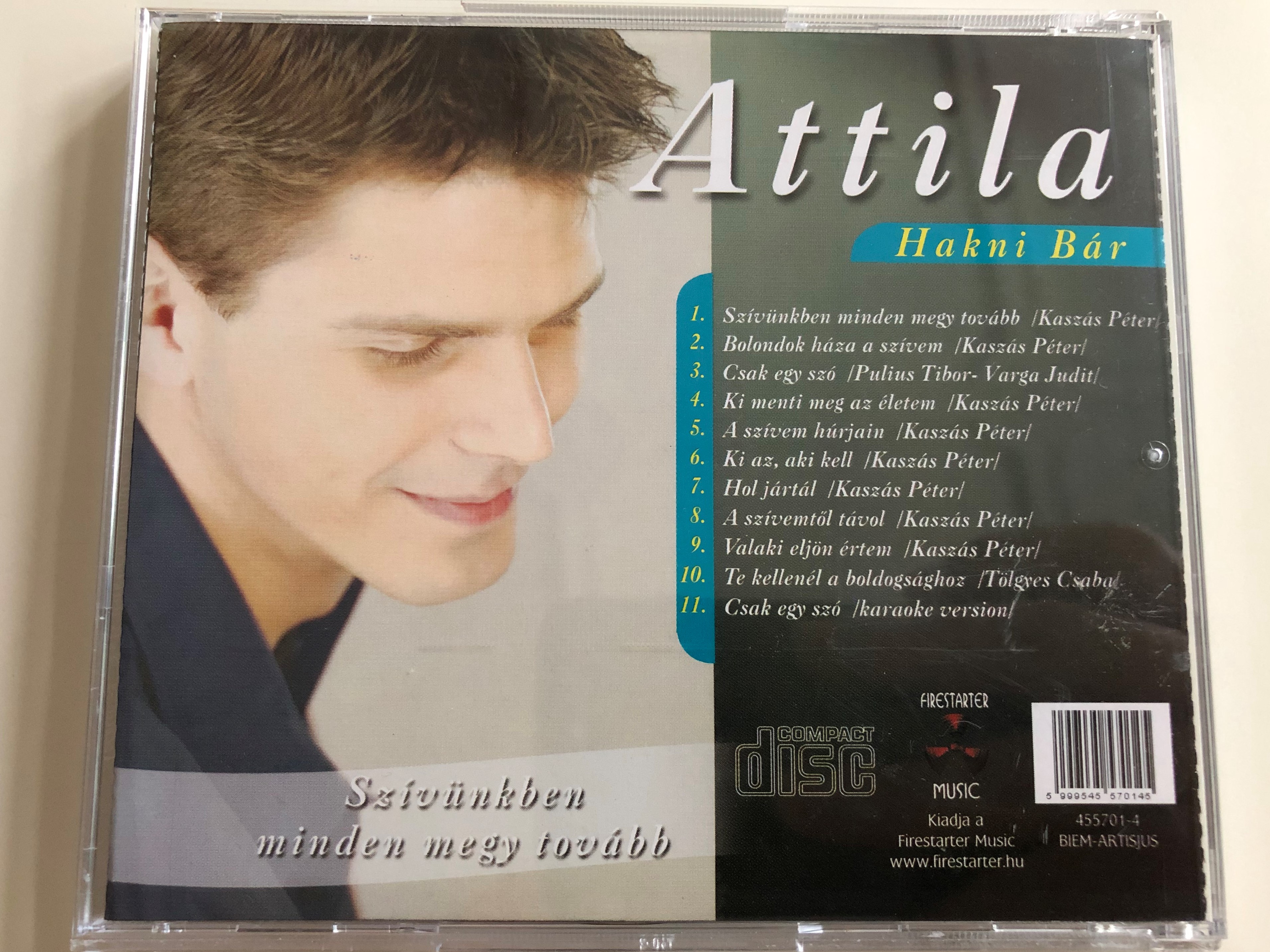 attila-hakni-b-r-sz-v-nkben-minden-megy-tov-bb-csak-egy-sz-ki-menti-meg-az-letem-hol-j-rt-l-te-kellen-l-a-boldogs-ghoz-audio-cd-2003-6-.jpg