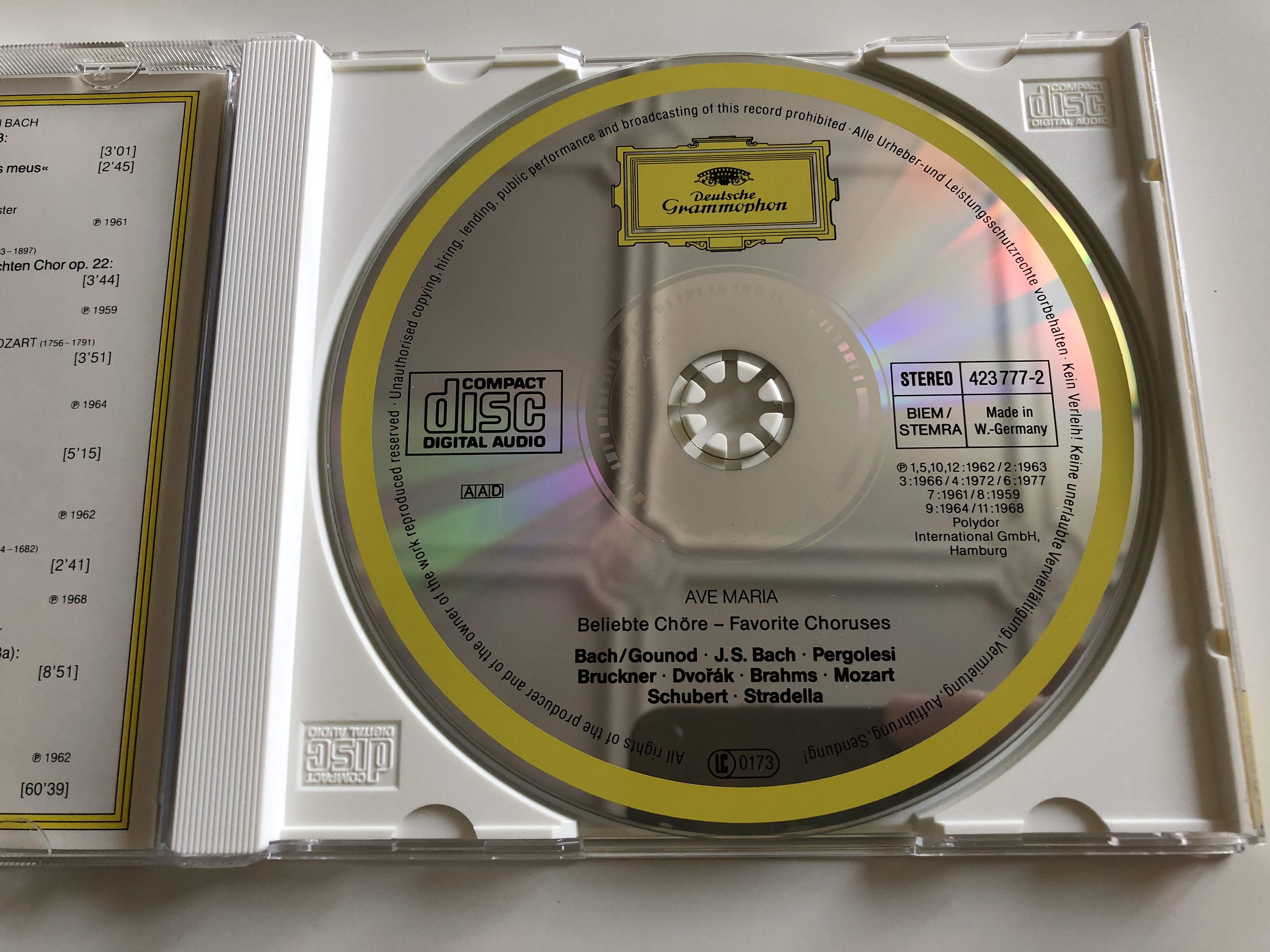 ave-maria-favorite-choruses-bach-gounod-mozart-schubert-bruckner-brahms-audio-cd-deutsche-gramophon-423777-2-4-.jpg