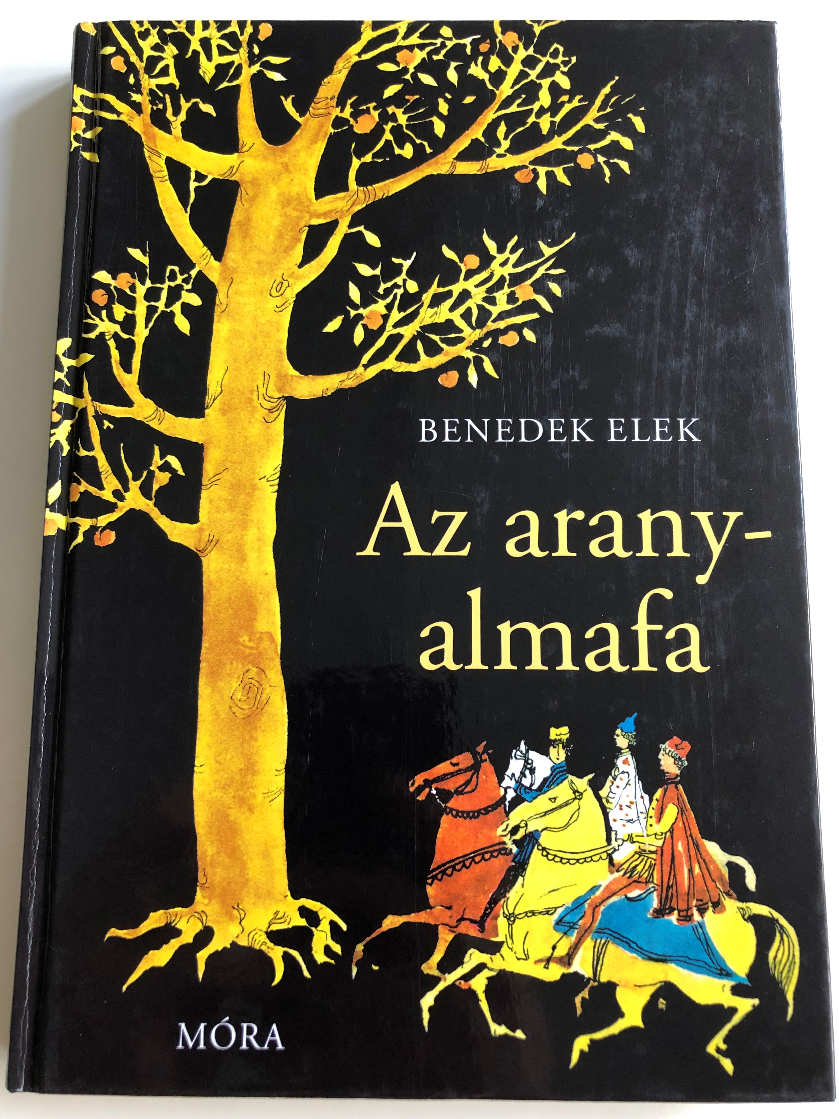 az-aranyalmafa-by-benedek-elek-foreign-stories-in-hungarian-language-7th-edition-illustrations-szecsk-tam-s-m-ra-k-nyvkiad-2013-1-.jpg