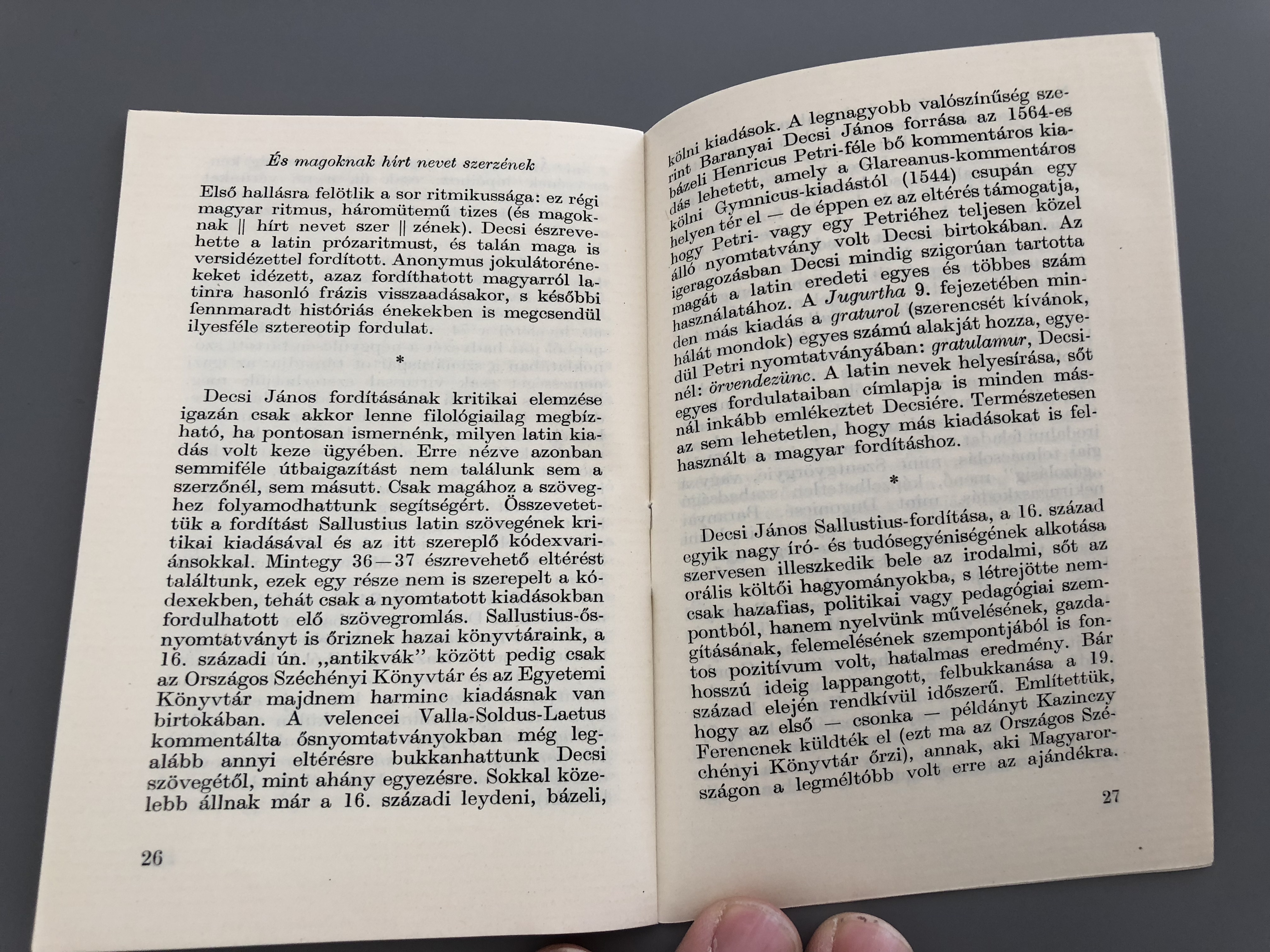az-caius-crispus-sallustiusnak-k-t-hist-ri-ja-by-baranyai-d-csi-j-nos-szeben-1596-two-stories-from-caius-crispus-sallustius-in-hungarian-language-bibliotheca-hungarica-antiqua-x.-hardcover-akad-miai-kiad-1979-22-.jpg