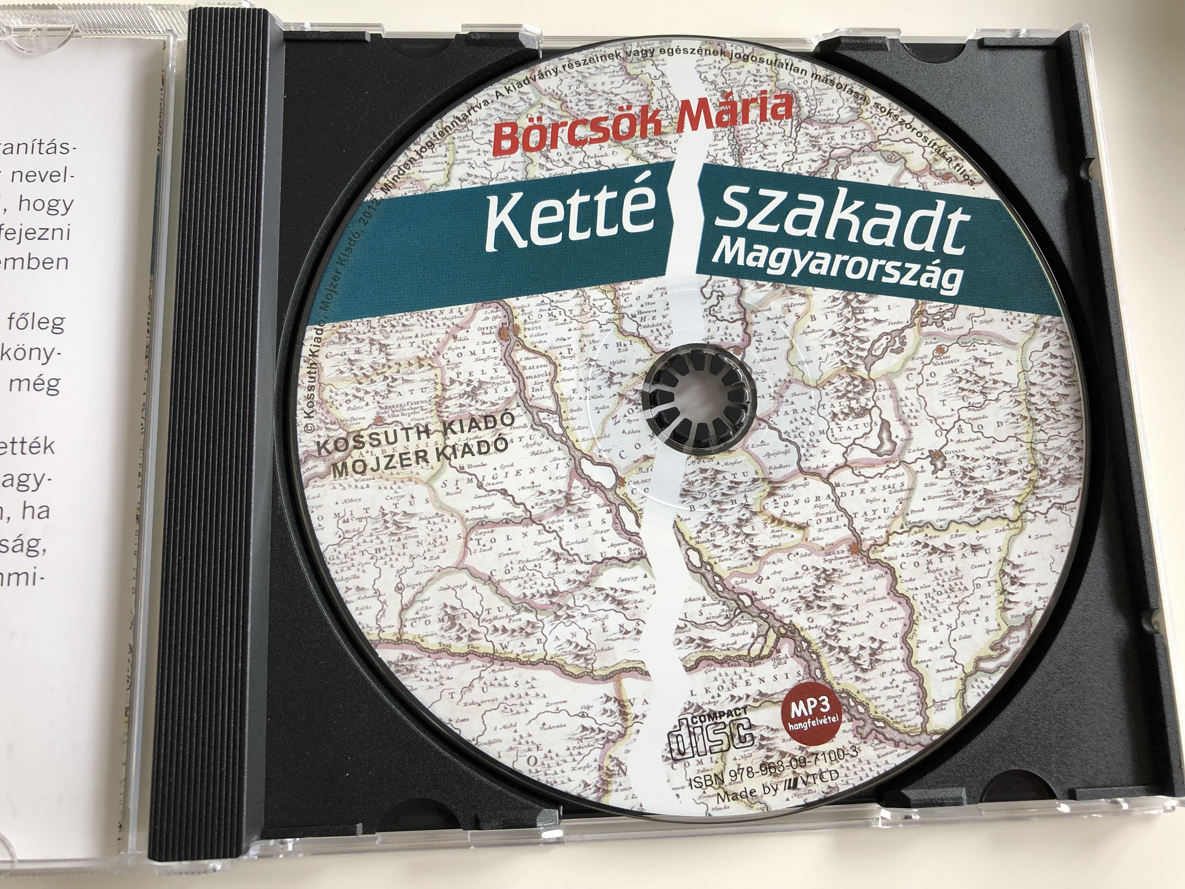 b-rcs-k-m-ria-kett-szakadt-magyarorsz-g-read-by-the-author-a-szerz-el-ad-s-ban-mp3-audio-book-2012-kossuth-mojzer-kiad-4-.jpg