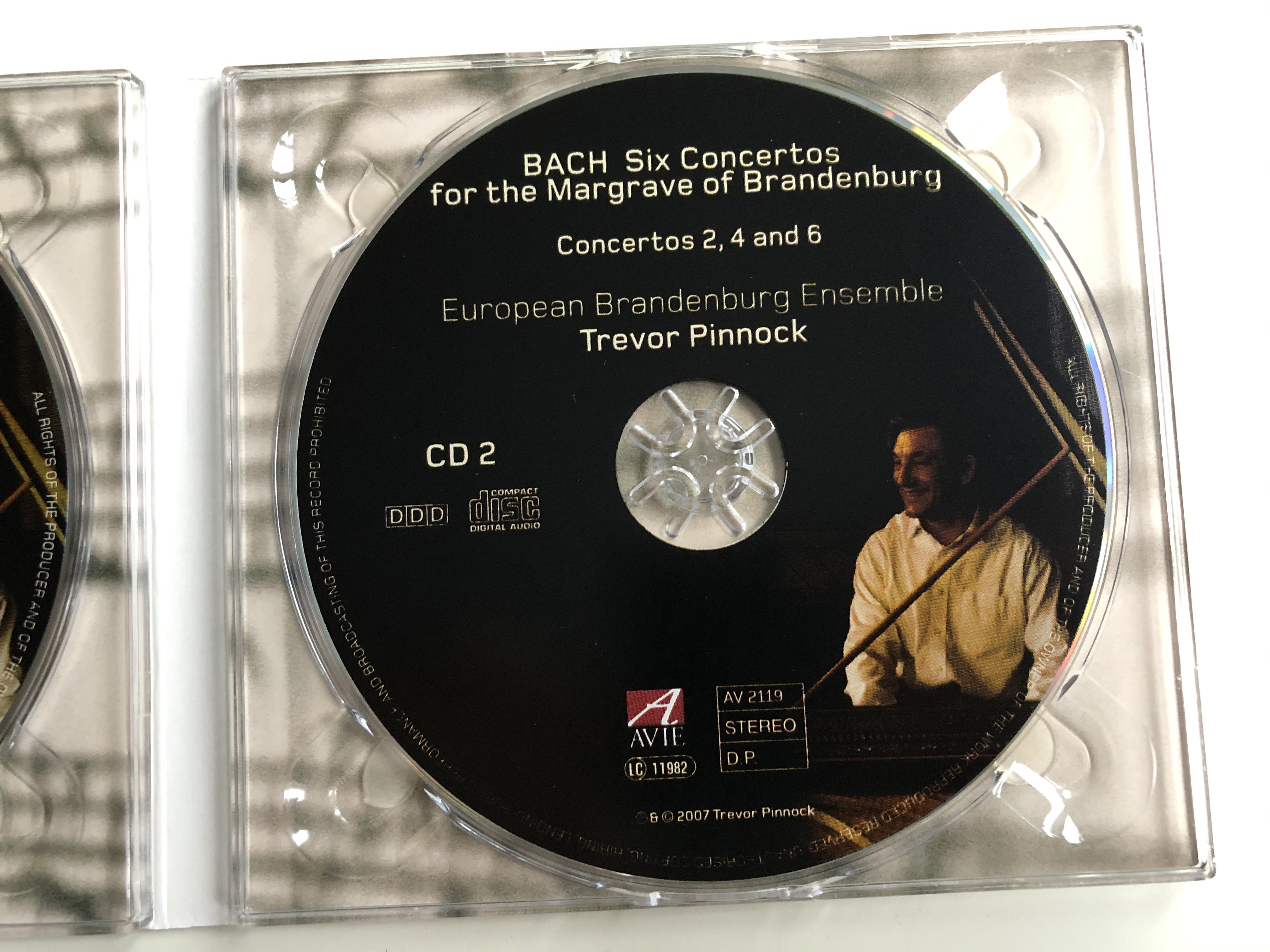bach-six-concertos-for-the-margrave-of-brandenburg-trevor-pinnock-european-brandenburg-ensemble-avie-records-2x-audio-cd-2007-stereo-av-2119-5-.jpg