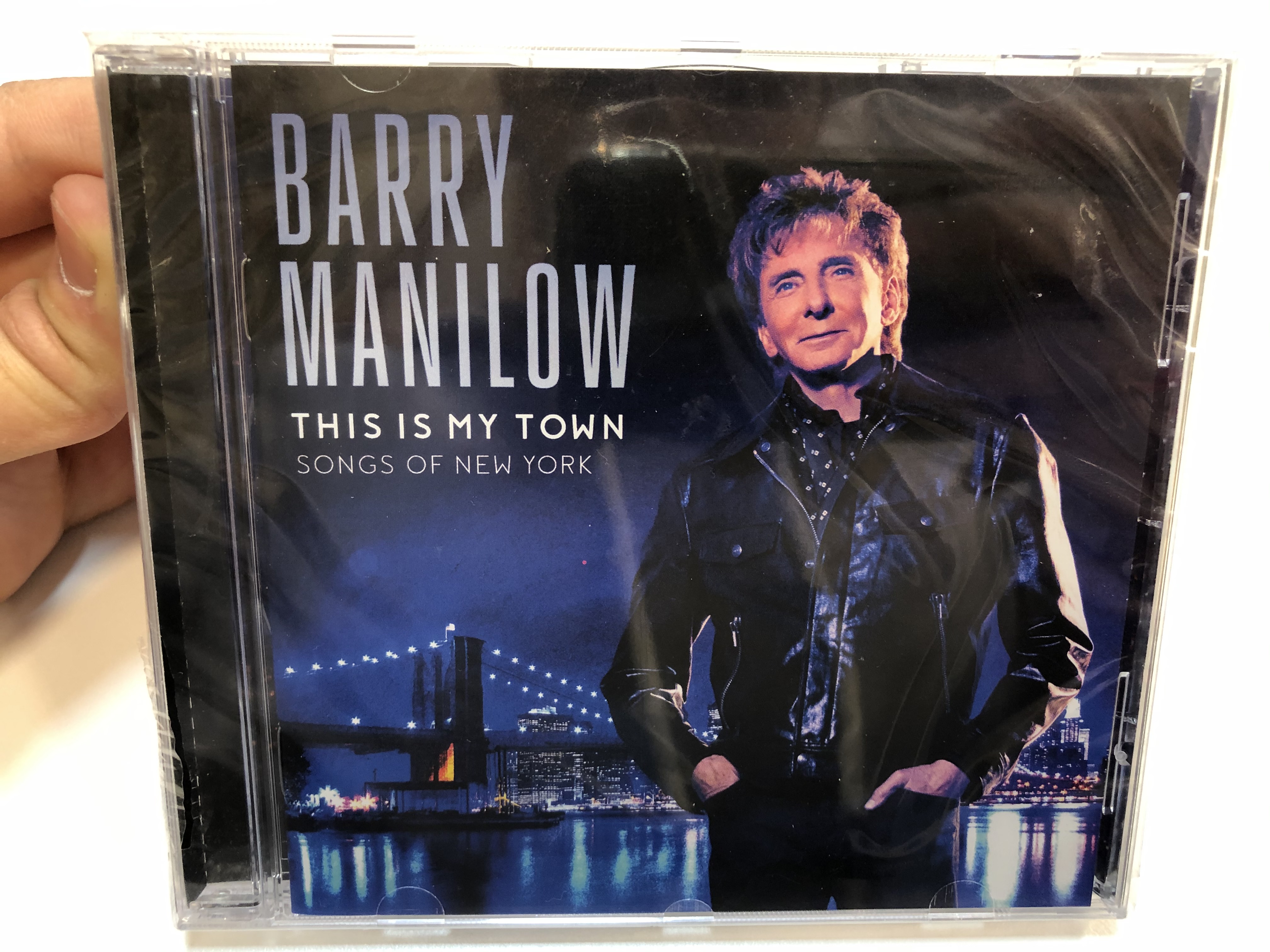 barry-manilow-this-is-my-town-songs-of-new-york-decca-audio-cd-2017-00602557341461-1-.jpg