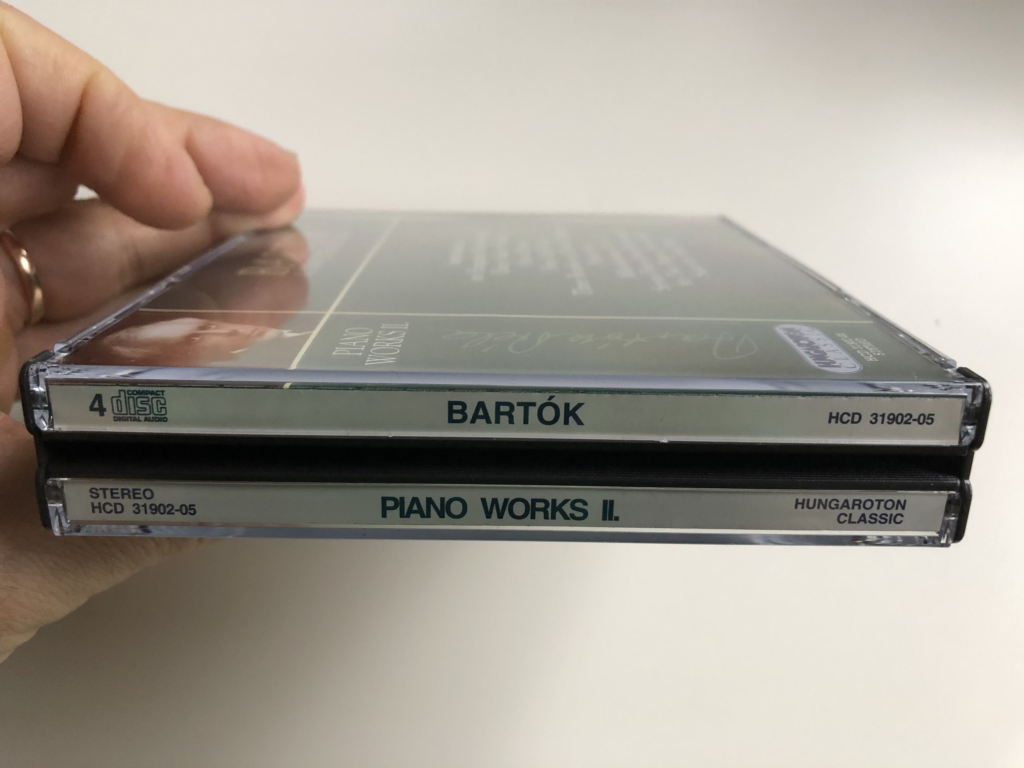 bartok-complete-edition-piano-works-ii.-improvisations-of-hungarian-peasant-songs-dance-suit-sonata-out-of-doors-nine-little-pieces-three-rondos-on-slovak-folktunes-hungaroton-classic-14-.jpg
