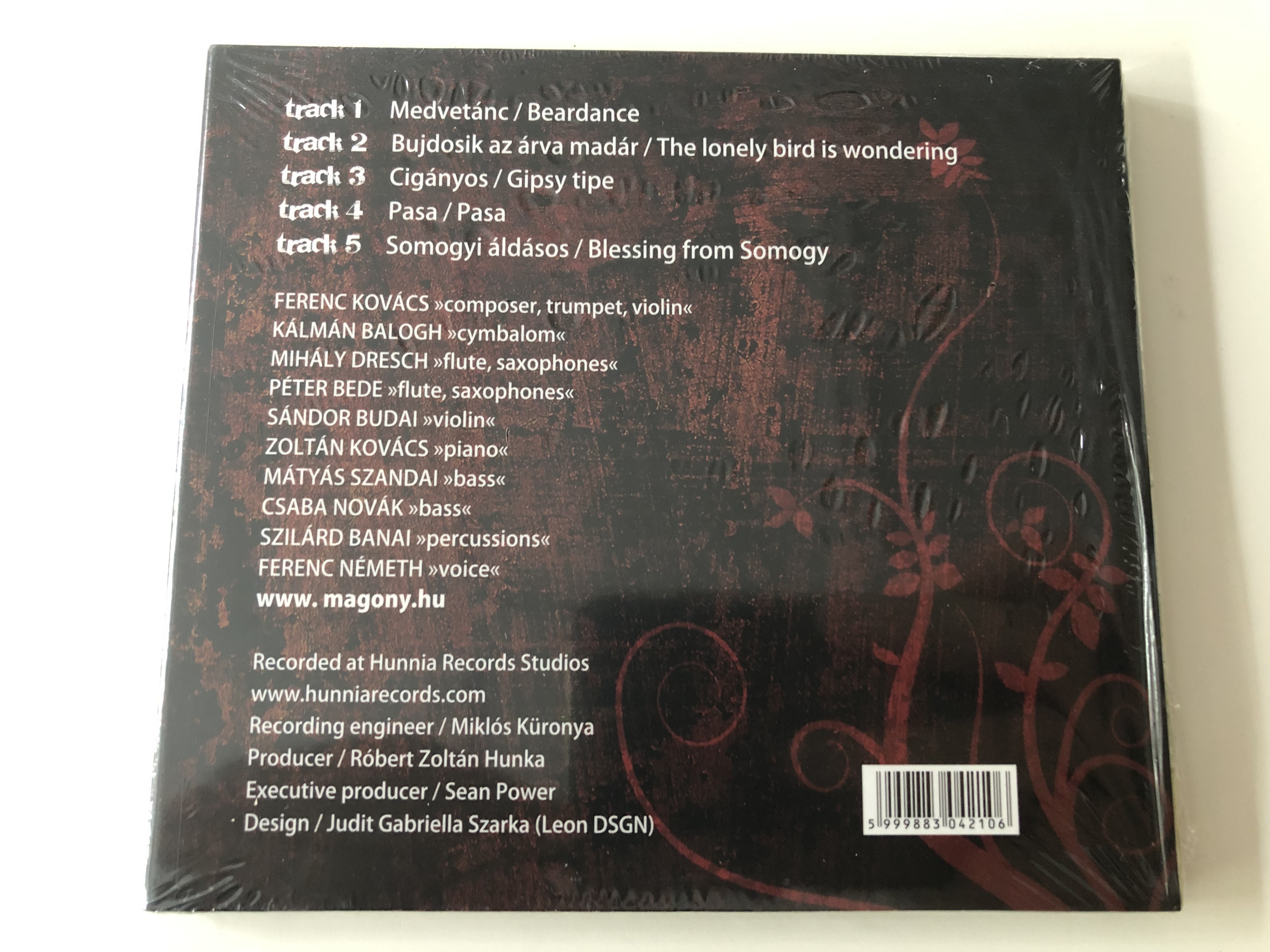 bear-dance-grand-magony-orchestra-kovacs-ferenc-hunnia-records-audio-cd-hrcd-705-3-.jpg