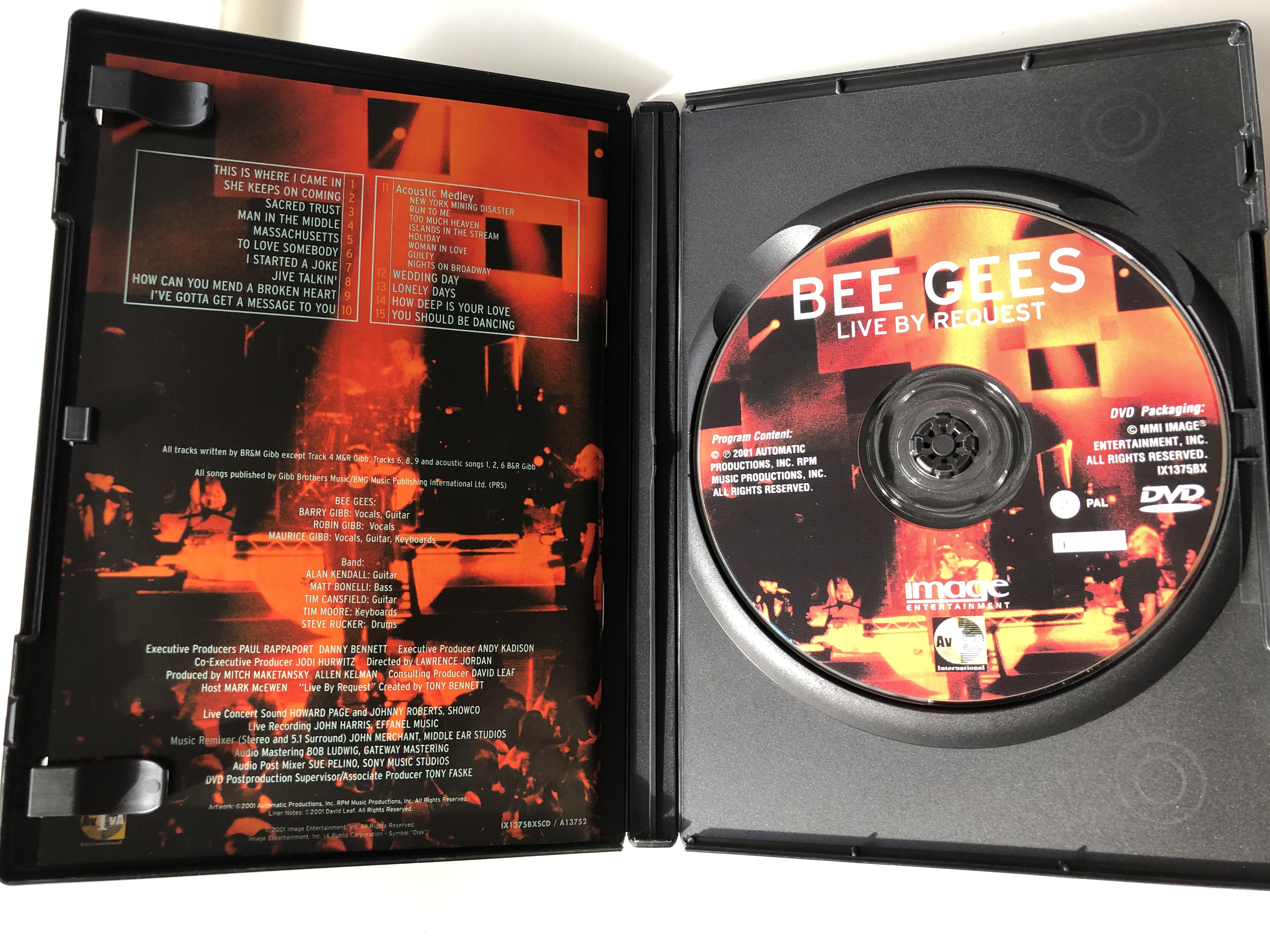 bee-gees-live-by-request-dvd-2001-2.jpg