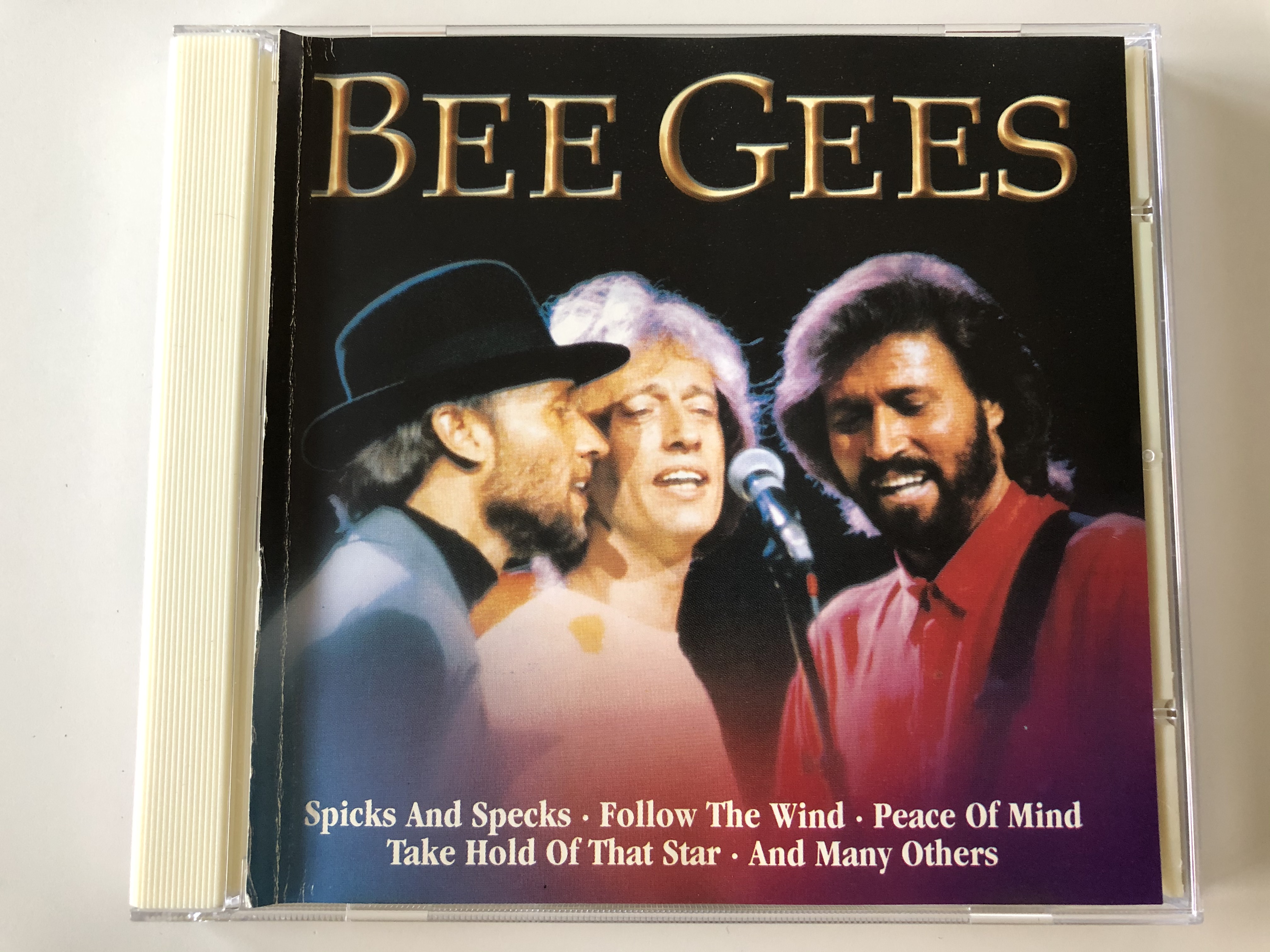 bee-gees-spicks-and-specks-follow-the-wind-peace-of-mind-take-hold-of-that-star-and-many-others-eurotrend-audio-cd-cd-157-1-.jpg