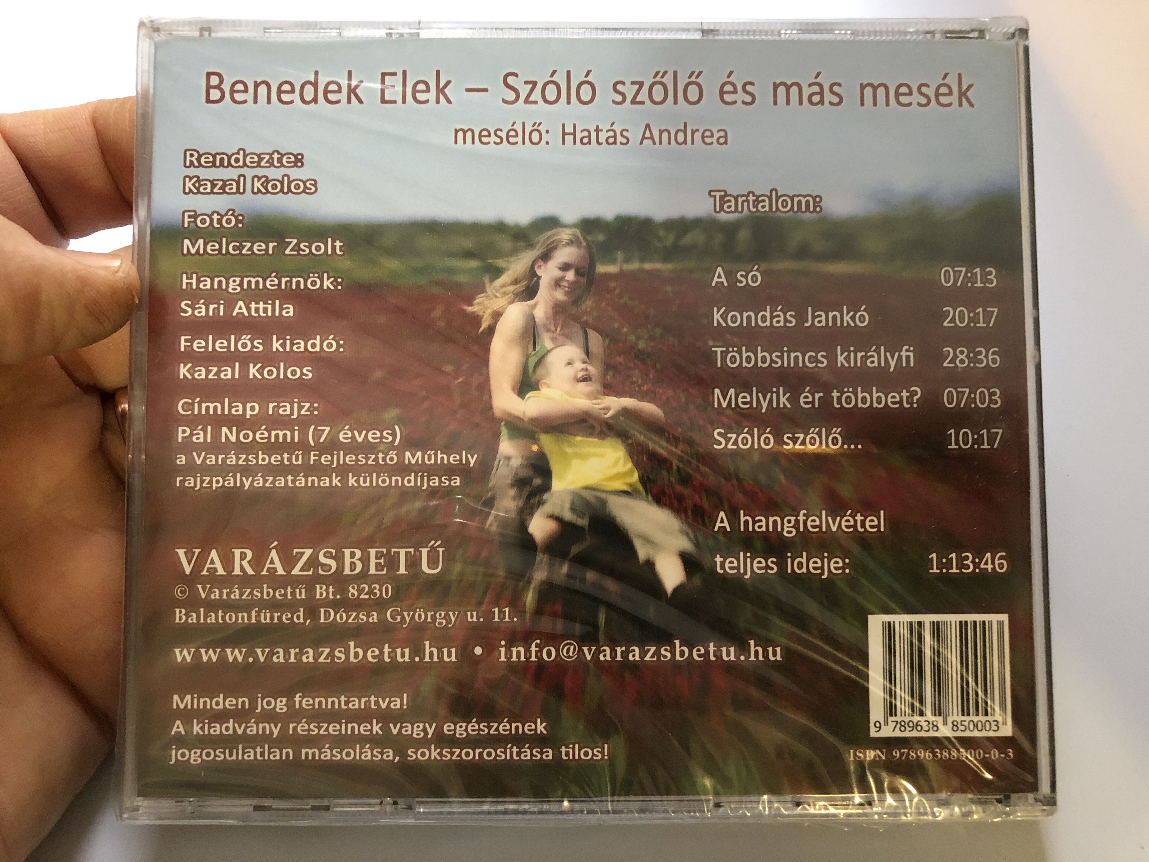 benedek-elek-szolo-szolo-es-mas-mesek-meselo-hatas-andrea-rajz-pal-noemi-ajandek-szovegertesi-feladatlapokkal-varazsbetu-audio-cd-9789638850003-2-.jpg