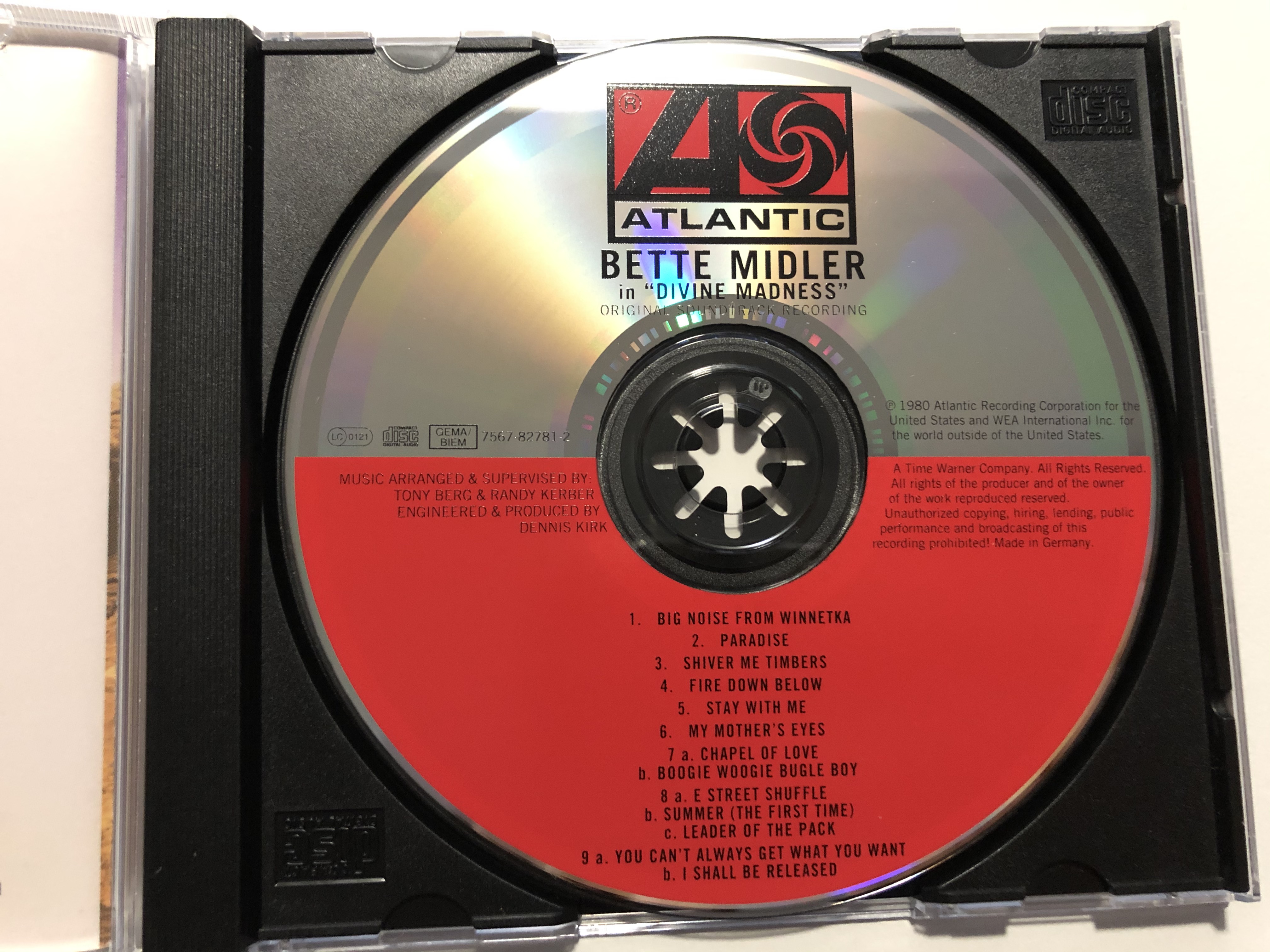 bette-midler-divine-madness-atlantic-audio-cd-7567-82781-2-3-.jpg