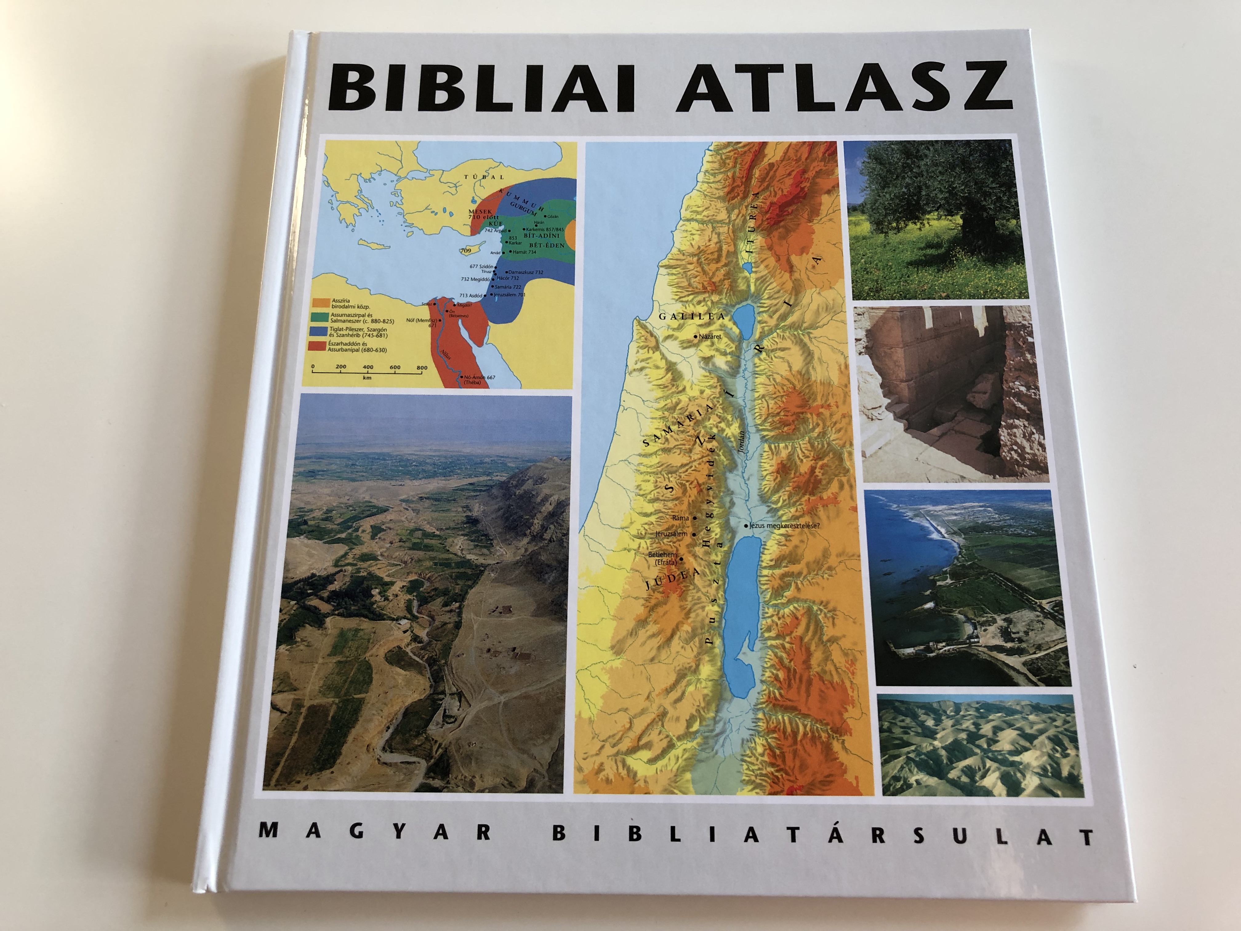 bibliai-atlasz-by-john-strange-hungarian-language-bible-atlas-1.jpg