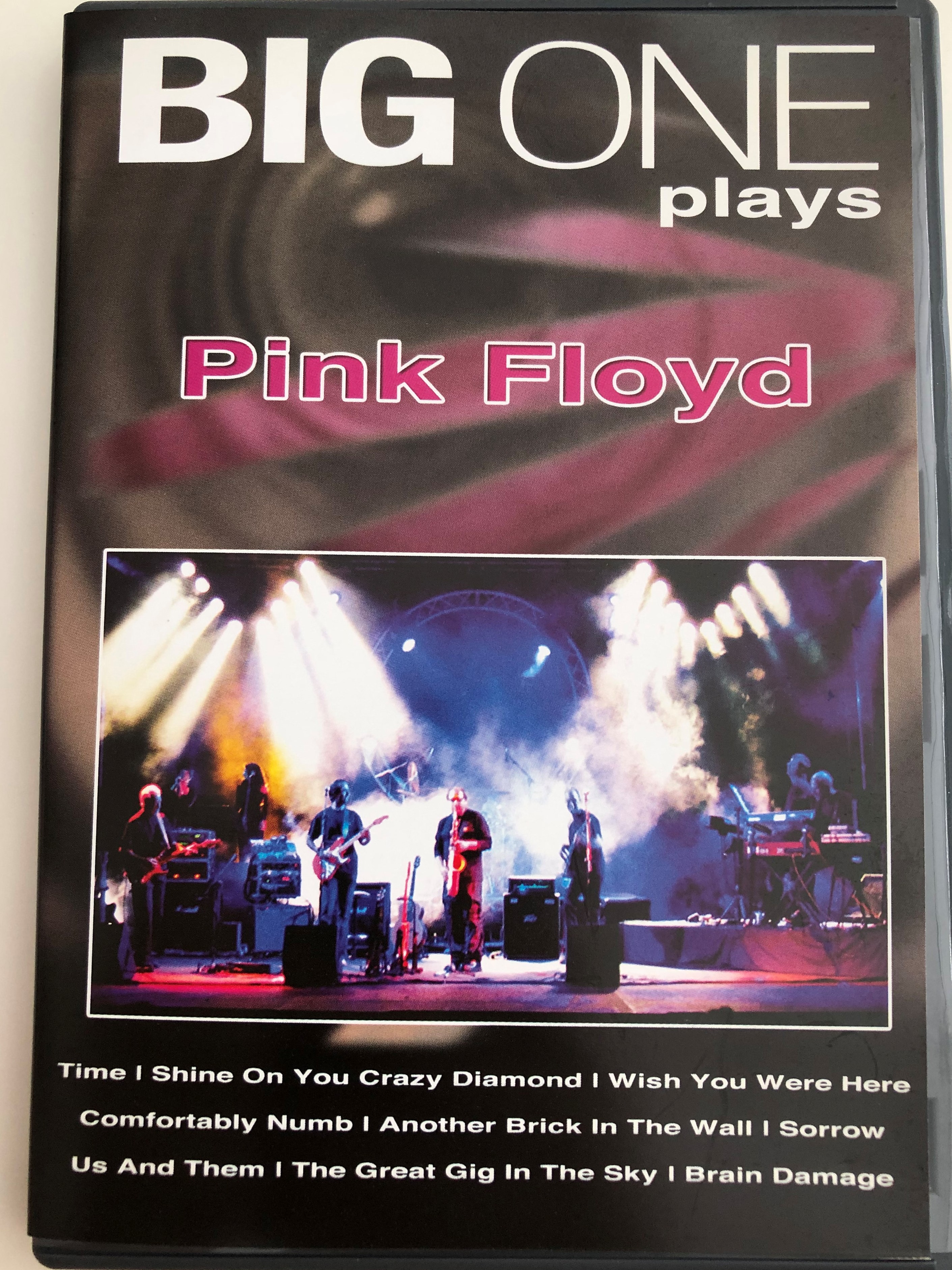 big-one-play-pink-floyd-dvd-live-on-tour-wish-you-were-here-comfortably-numb-another-brick-in-the-wall-1-.jpg