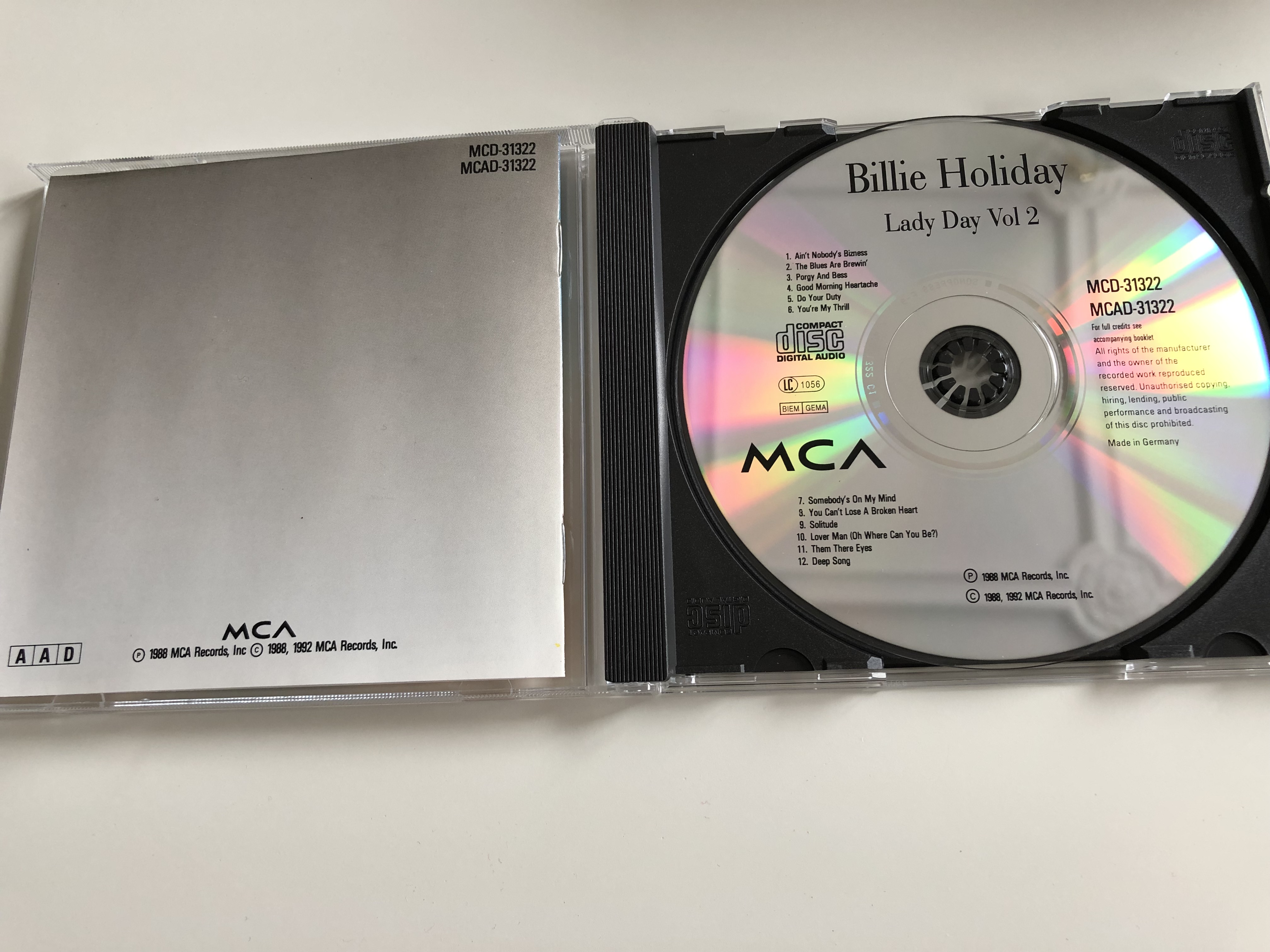 billie-holiday-lady-day-volume-two-mca-records-audio-cd-1988-mcd-31322-6-.jpg