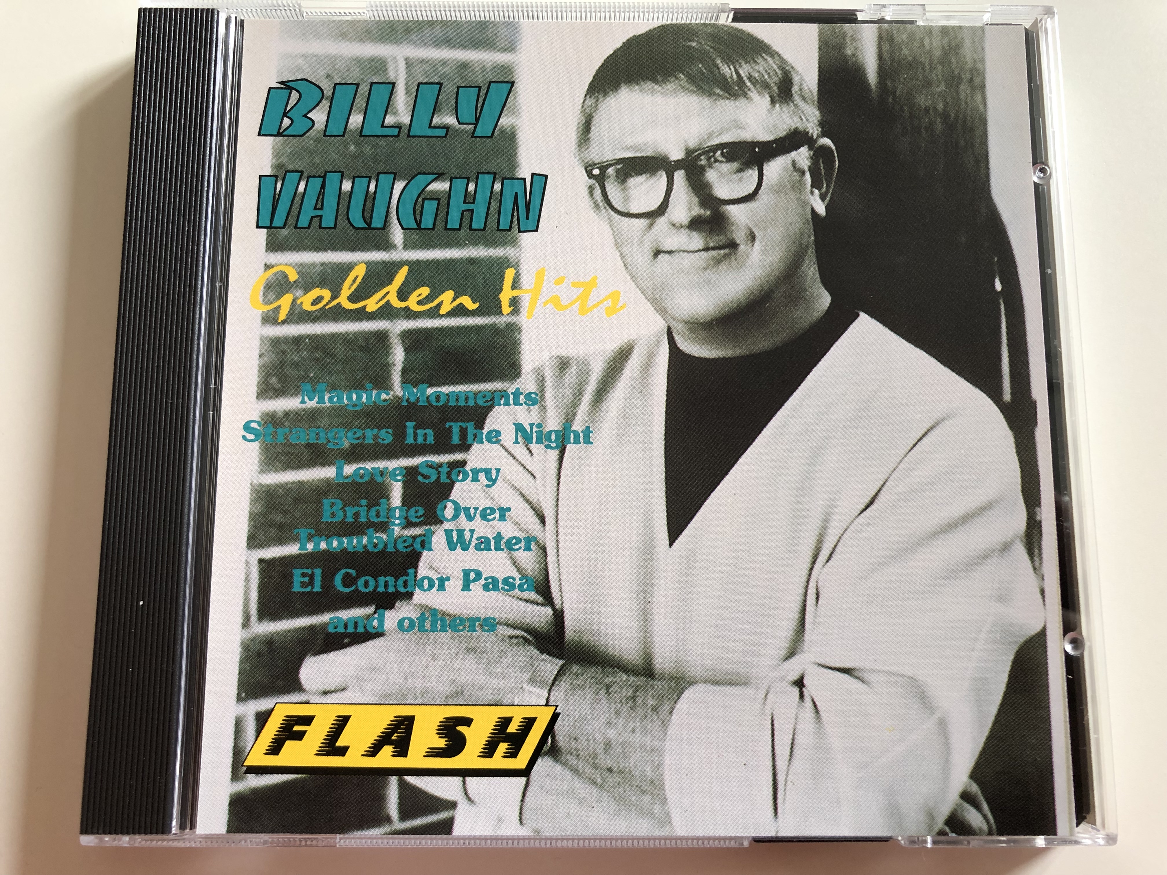 billy-vaughn-golden-hits-magic-moments-strangers-in-the-night-love-story-bridge-over-troubled-water-el-condor-pasa-and-others-flash-audio-cd-1989-stereo-f-8232-2-8323-2-1-.jpg