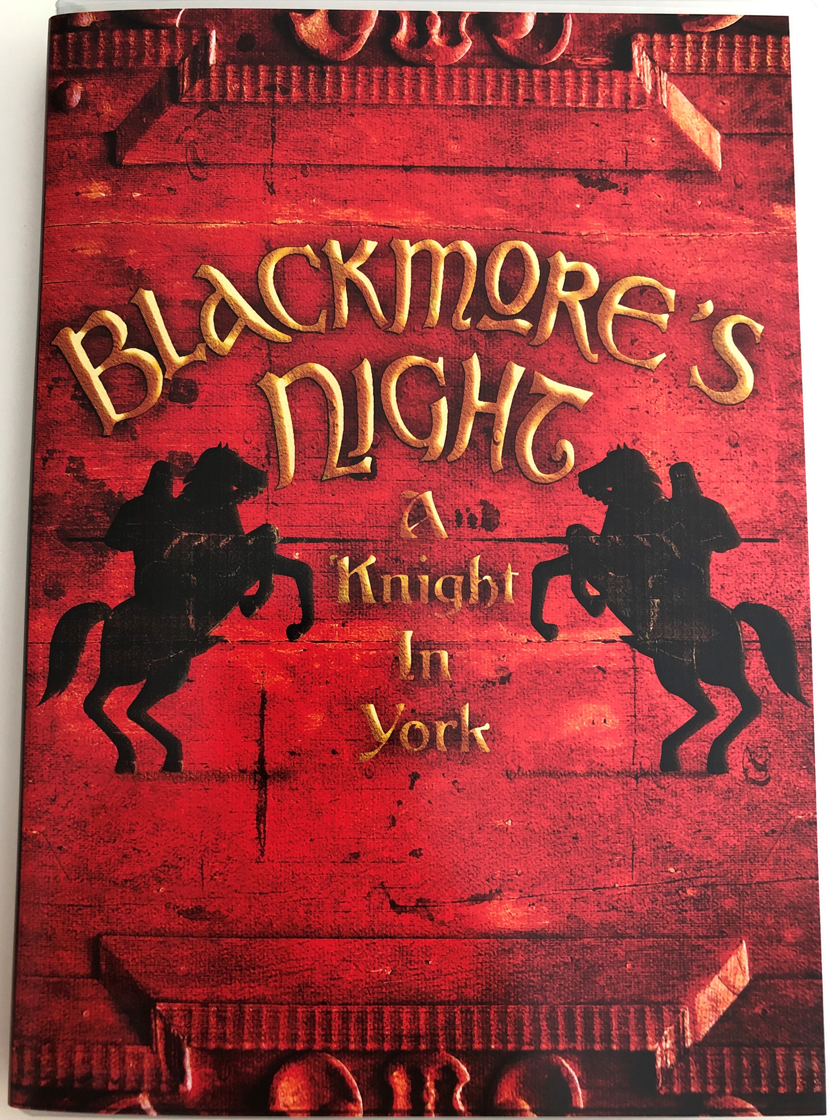 blackmore-s-night-a-knight-in-york-dvd-2012-udr-emi-1-.jpg