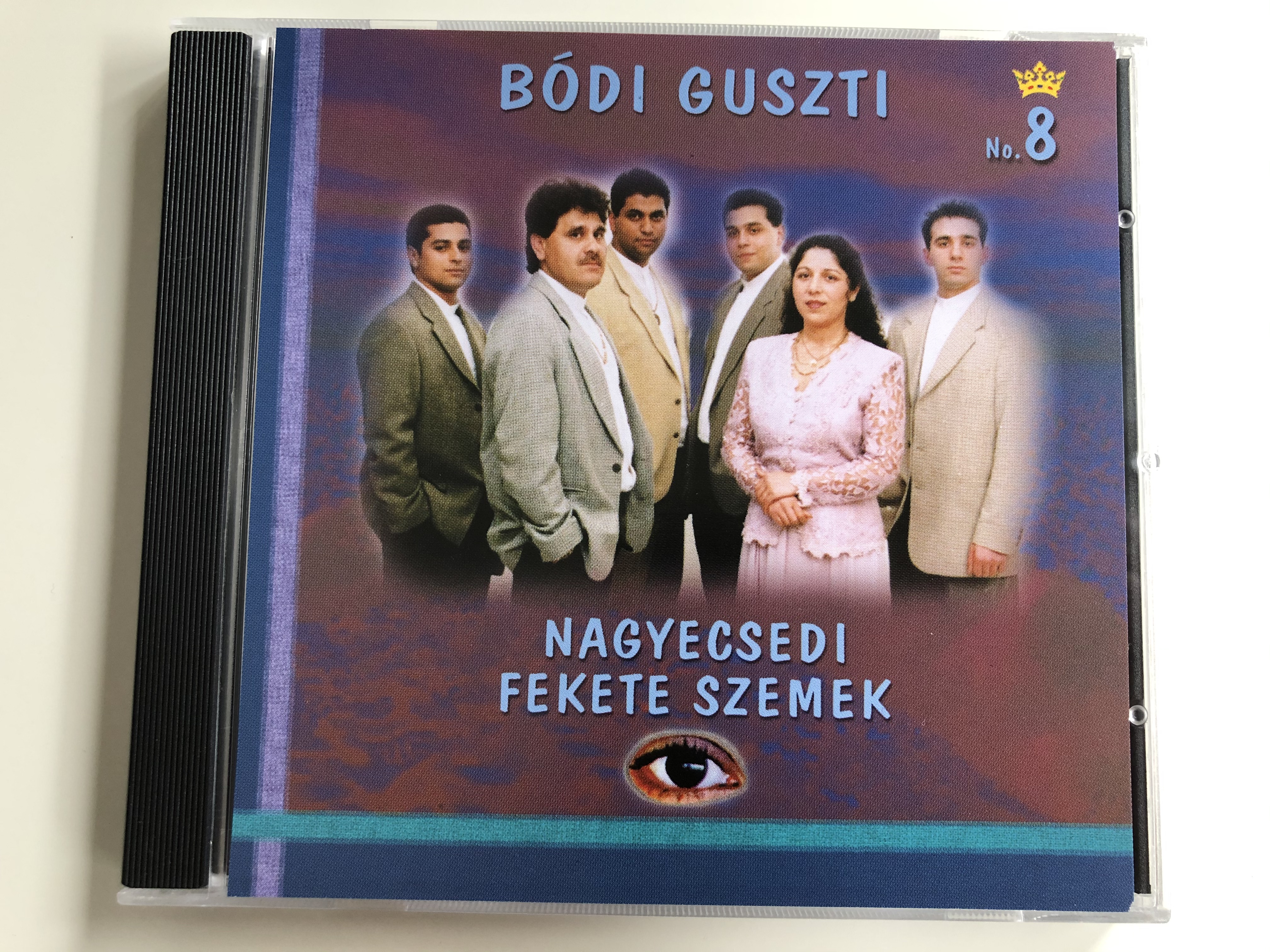 bodi-guszti-no.-8-nagyecsedi-fekete-szemek-mc-cd-audio-cd-1997-fsz-20038cd-1-.jpg