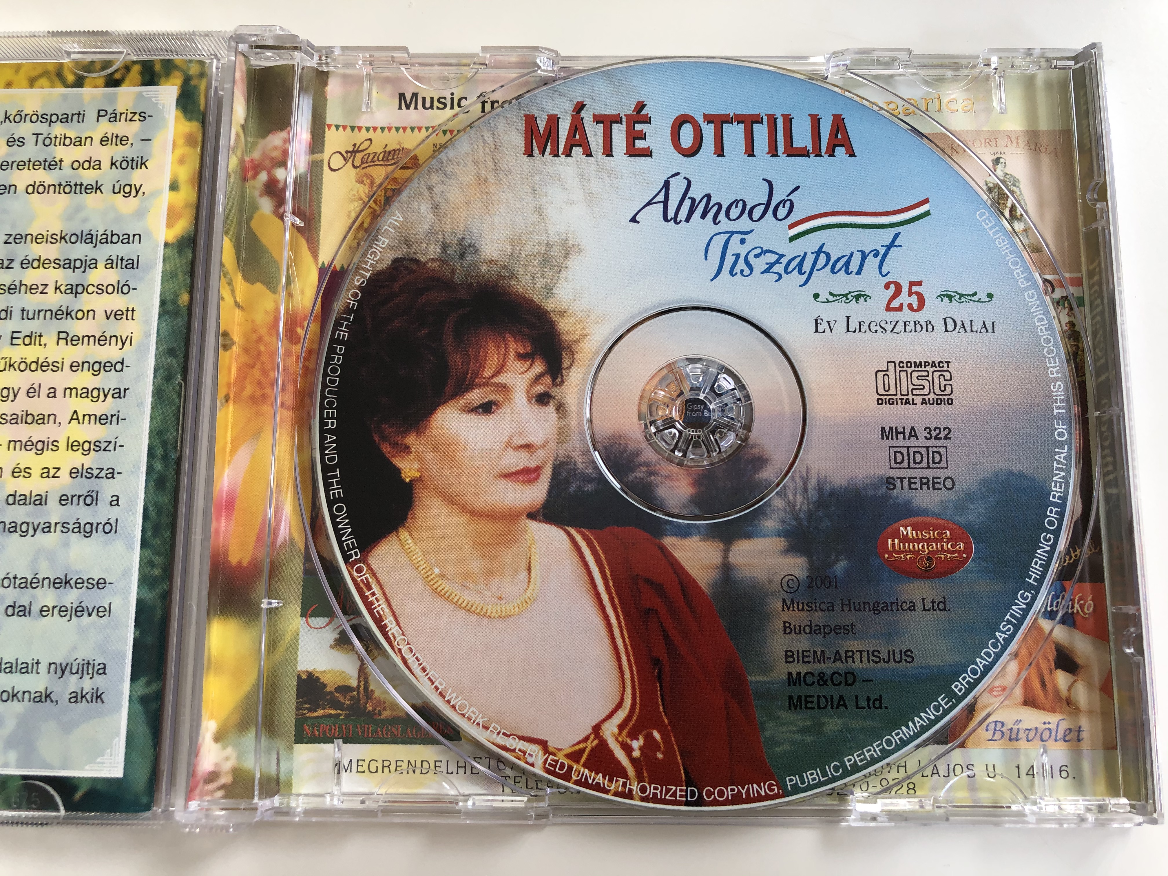 boross-lajos-szalai-antal-puka-karoly-almodo-tisza-part-mate-ottilia-25-ev-legszebb-dalai-the-best-of-hungaryan-folk-song-s-musica-hungarica-audio-cd-2001-stereo-mha-322-10-.jpg