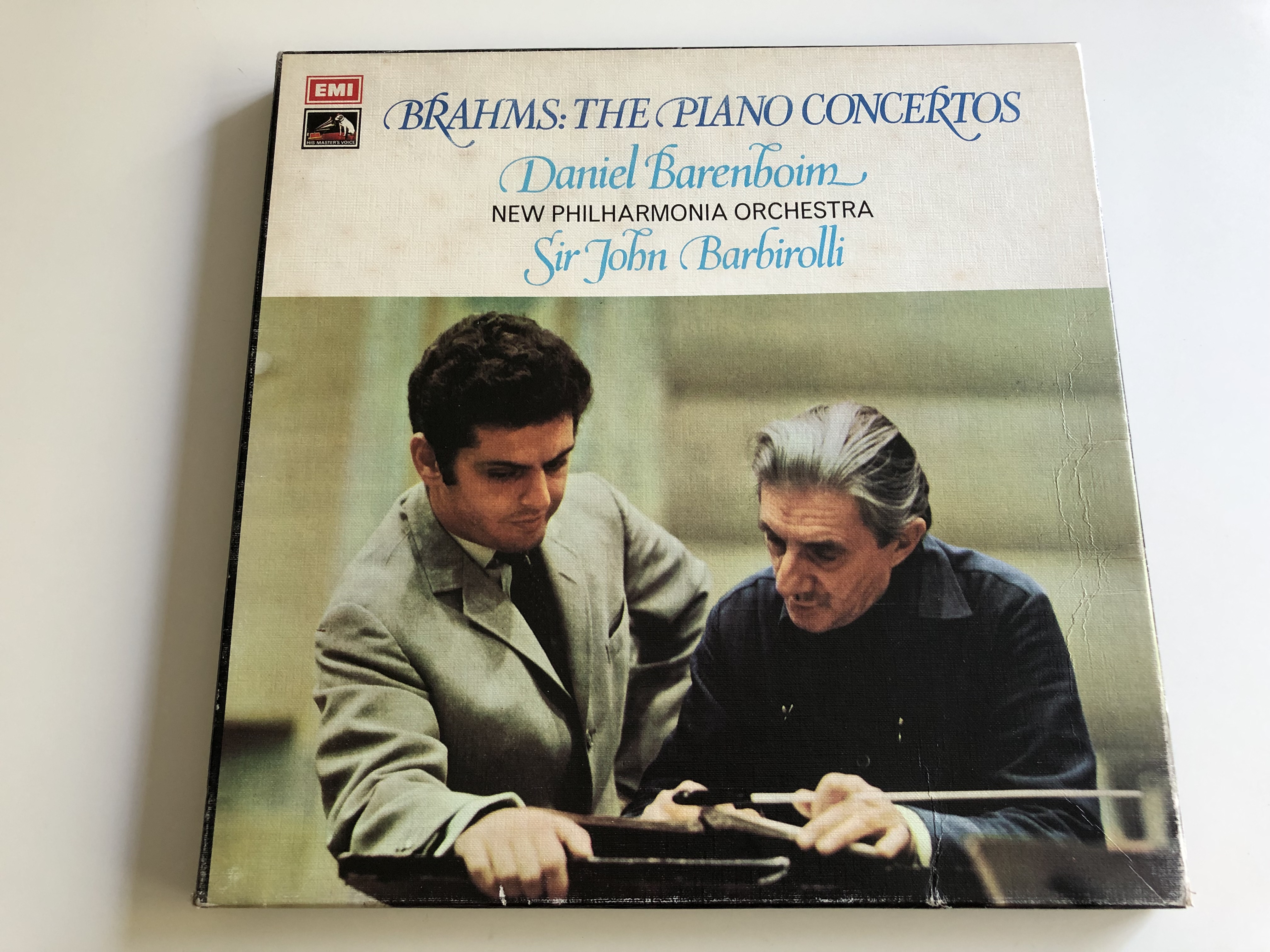 brahms-the-piano-concertos-daniel-barenboim-new-philharmonia-orchestra-conducted-sir-john-barbirolli-emi-his-master-s-voice-2x-lp-sls-874-1-.jpg