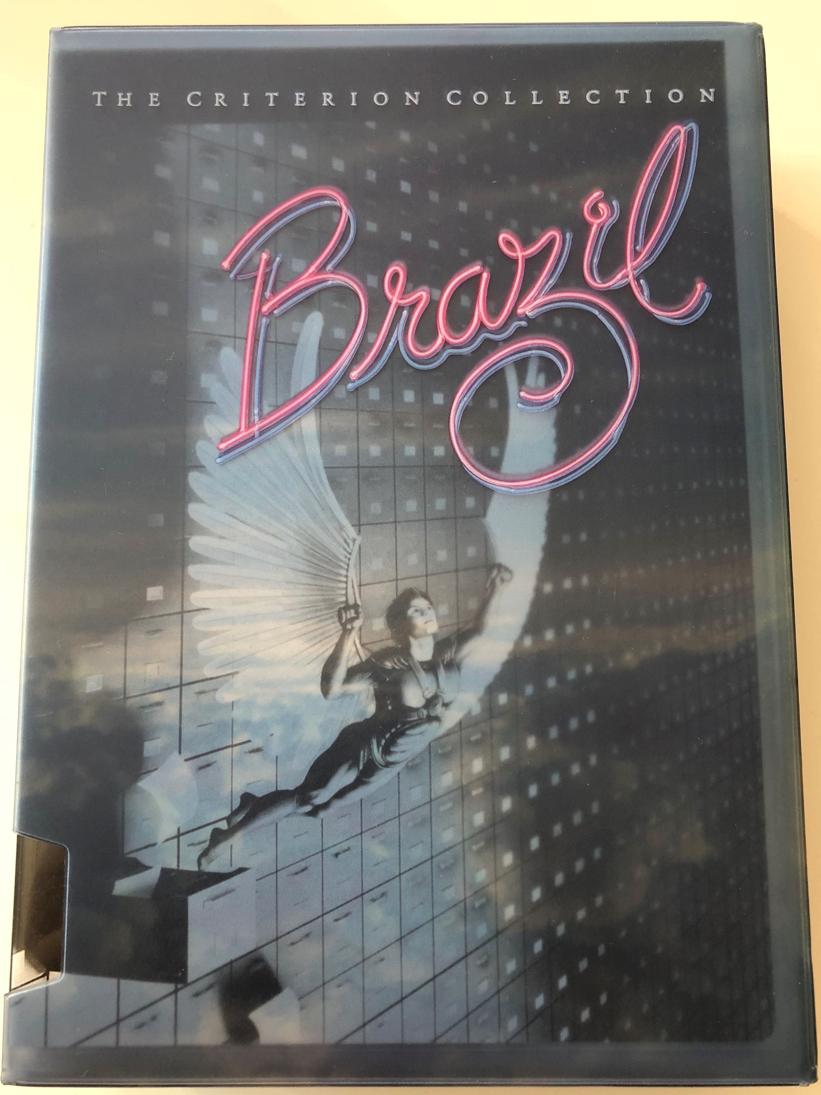 brazil-the-criterion-collection-dvd-set-1985-3-discs-1.jpg