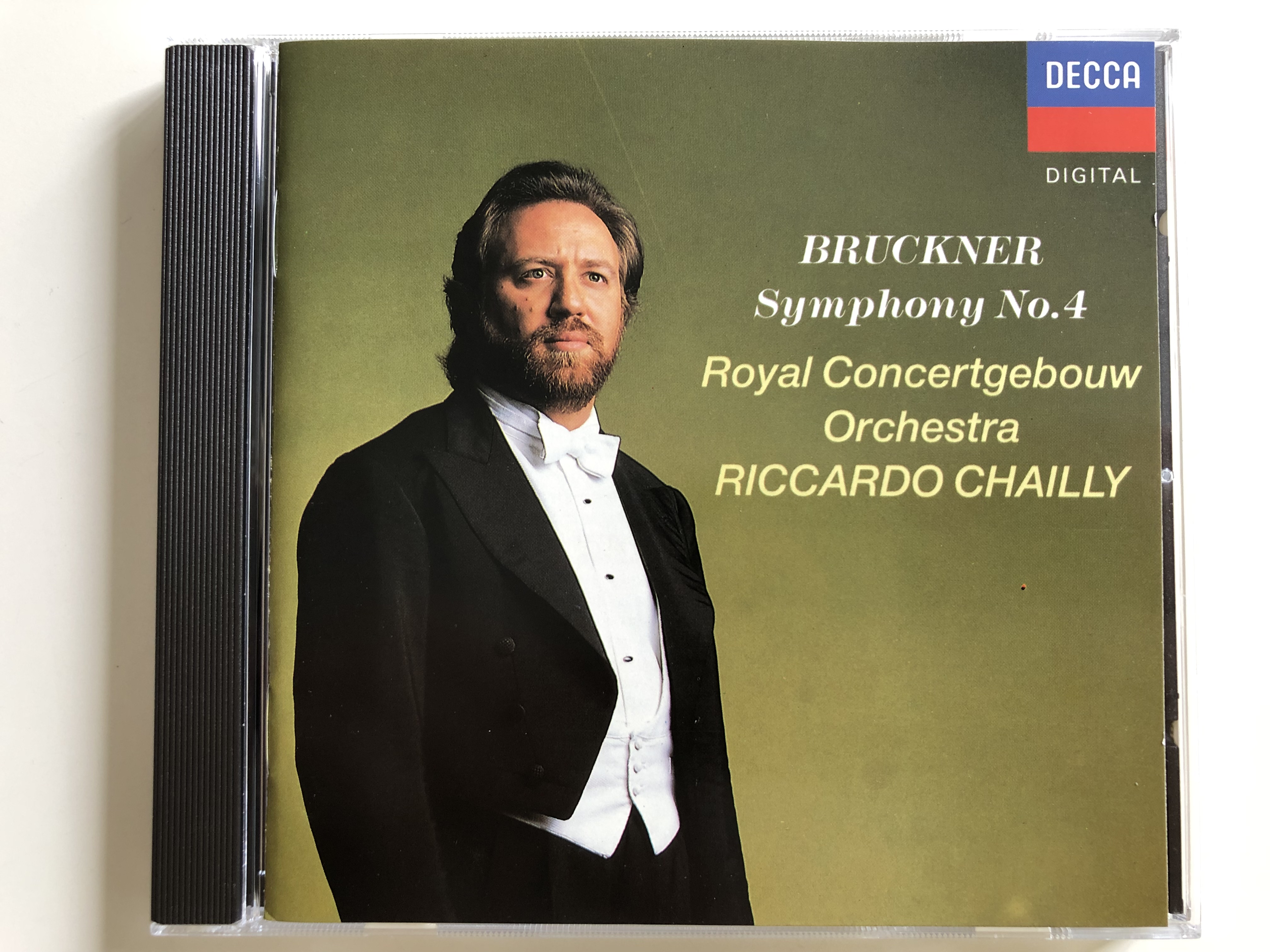 bruckner-symphony-no.-4-royal-concertgebouw-orchestra-conducted-by-riccardo-chailly-decca-audio-cd-1990-425-613-2-1-.jpg