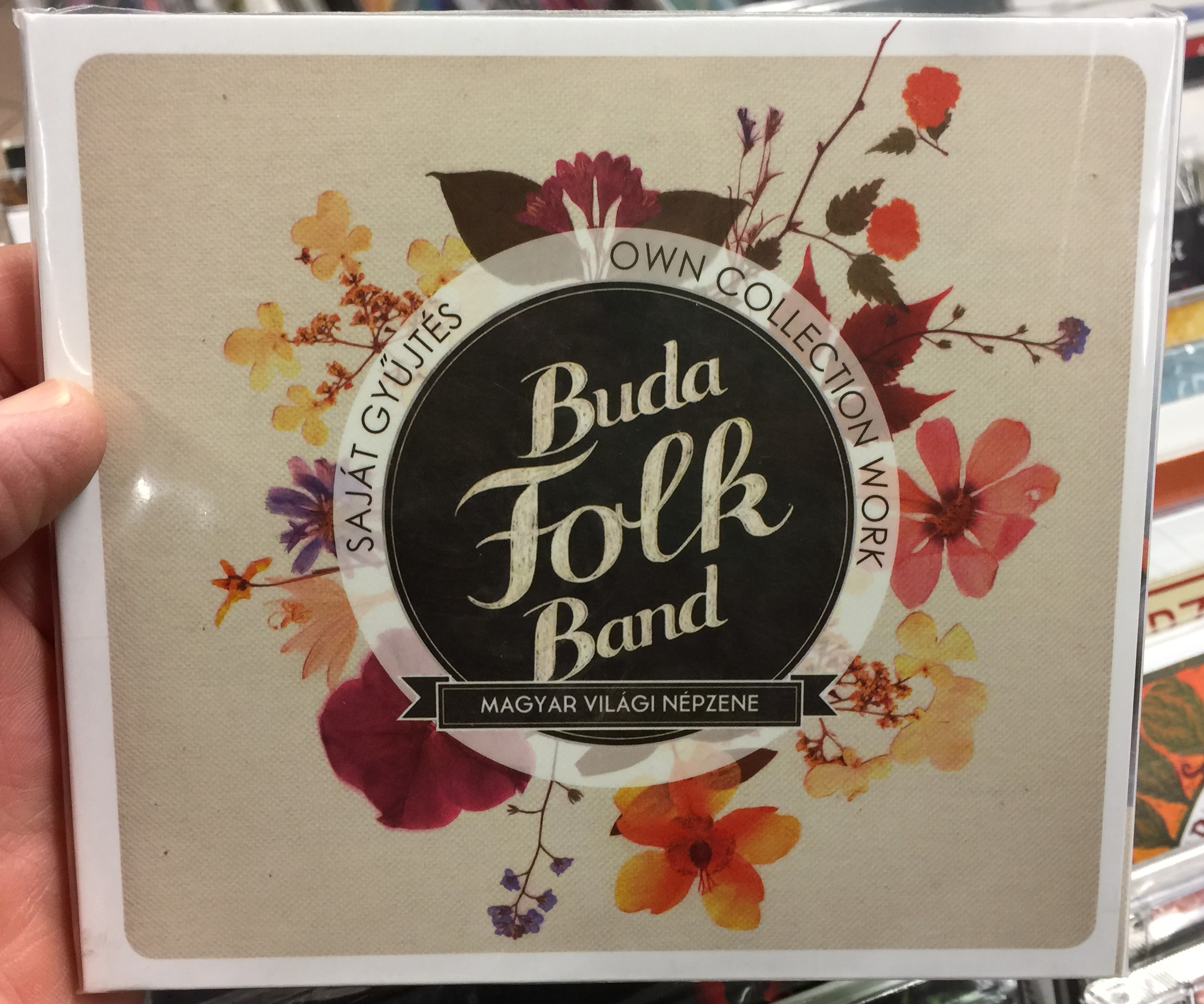 buda-folk-band-saj-t-gy-jt-s-own-collection-work-magyar-vilagi-nepzene-fon-budai-zeneh-z-audio-cd-2015-fa-370-2-1-.jpg