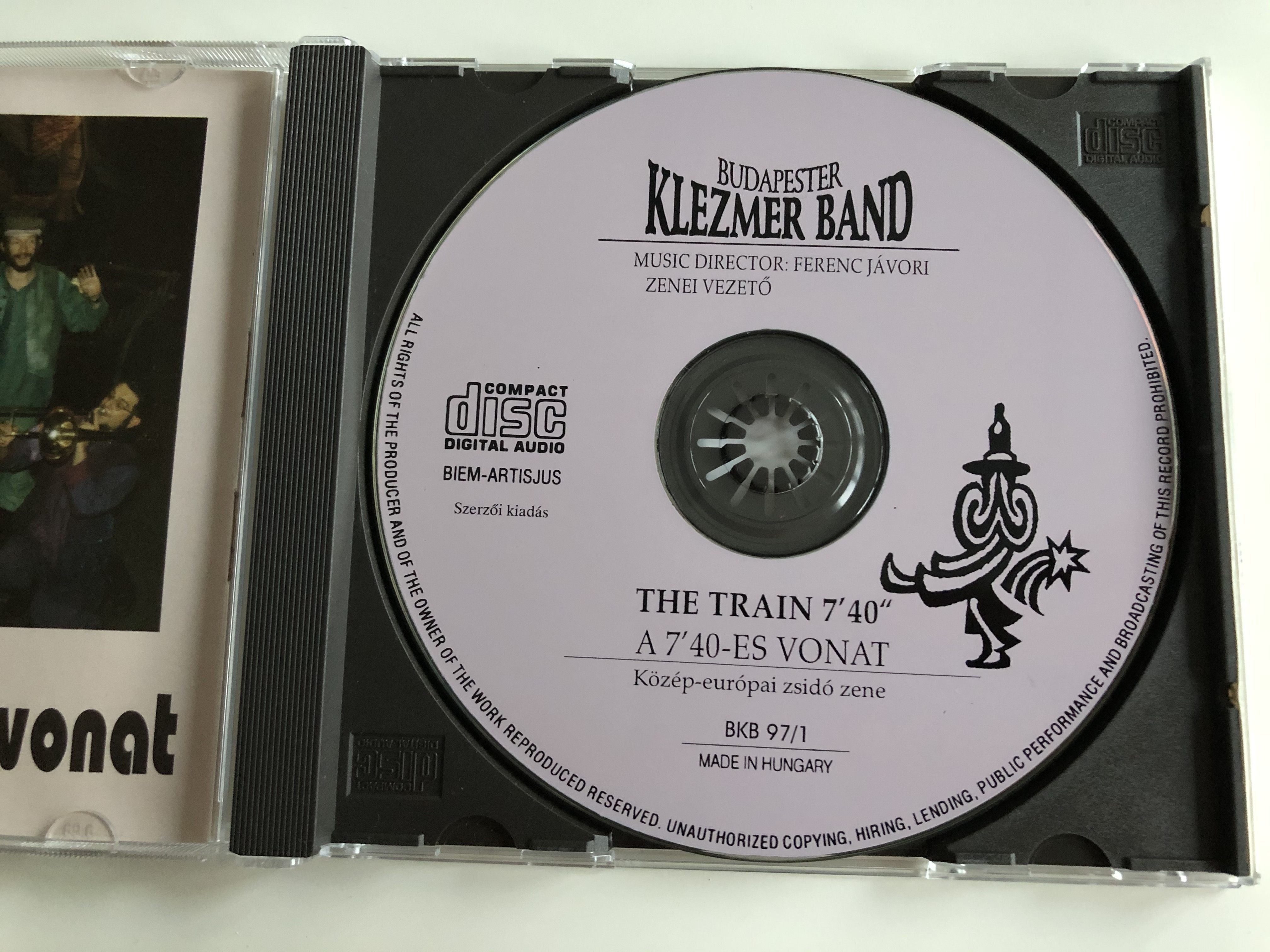 budapester-klezmer-band-the-train-7.40-audio-cd-1997-bkb-971-7-.jpg