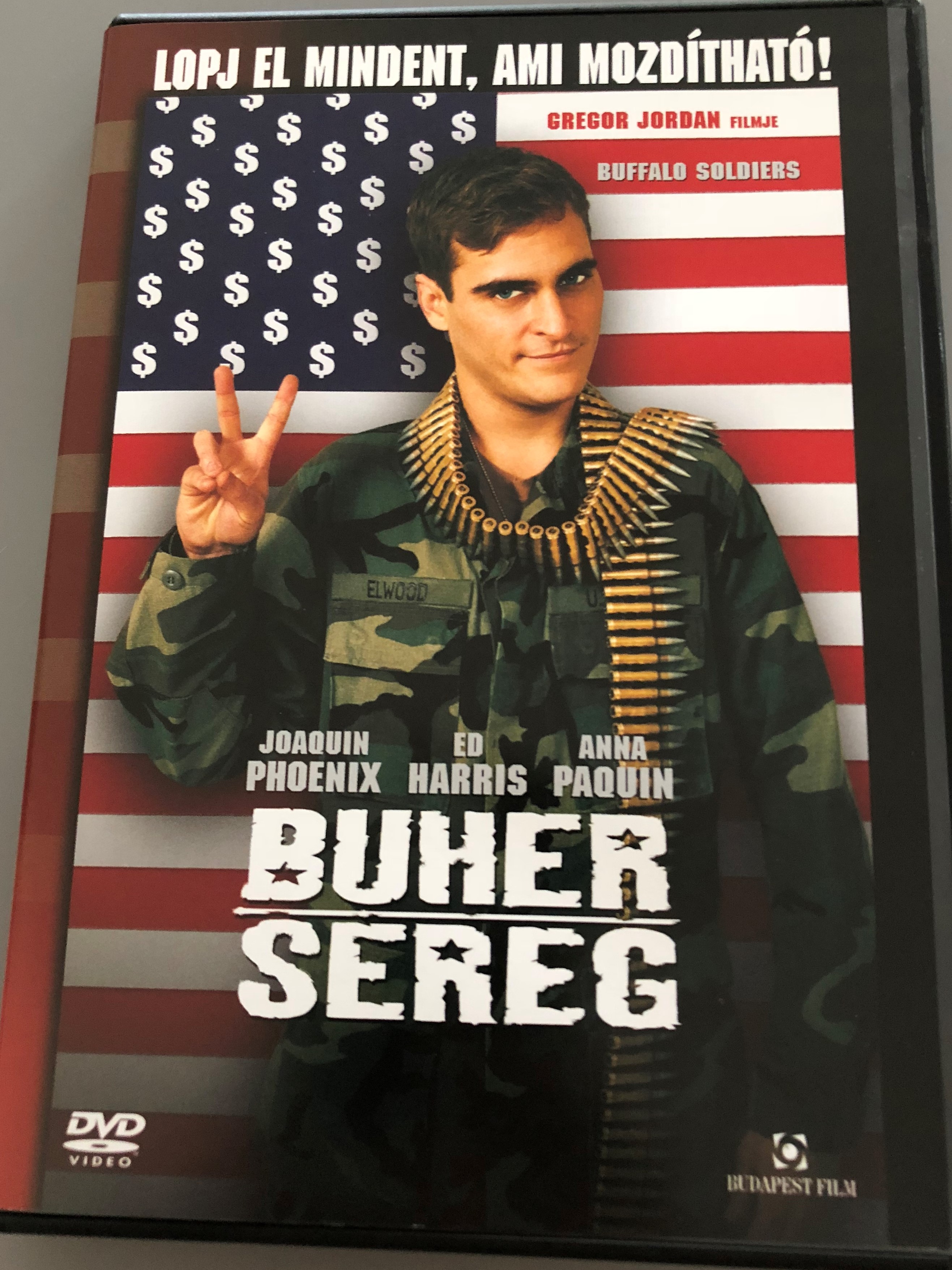 buffalo-soldiers-dvd-2001-buher-sereg-directed-by-gregor-jordan-starring-joaquin-phoenix-ed-harris-anna-paquin-scott-glenn-haluk-bilginer-1-.jpg