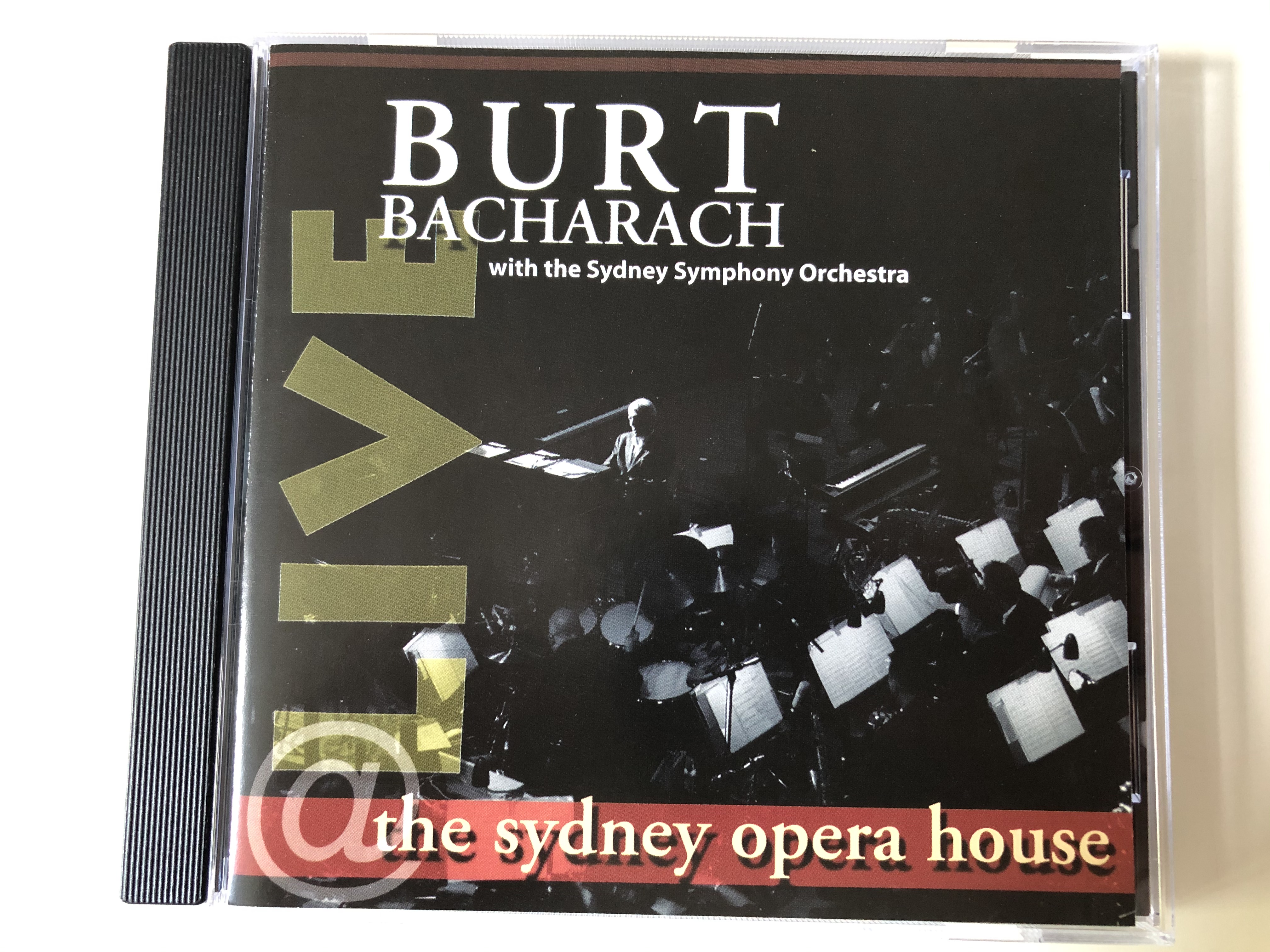 burt-bacharach-with-the-sydney-symphony-orchestra-live-at-the-sydney-opera-house-verve-records-audio-cd-2008-0602517872400-1-.jpg