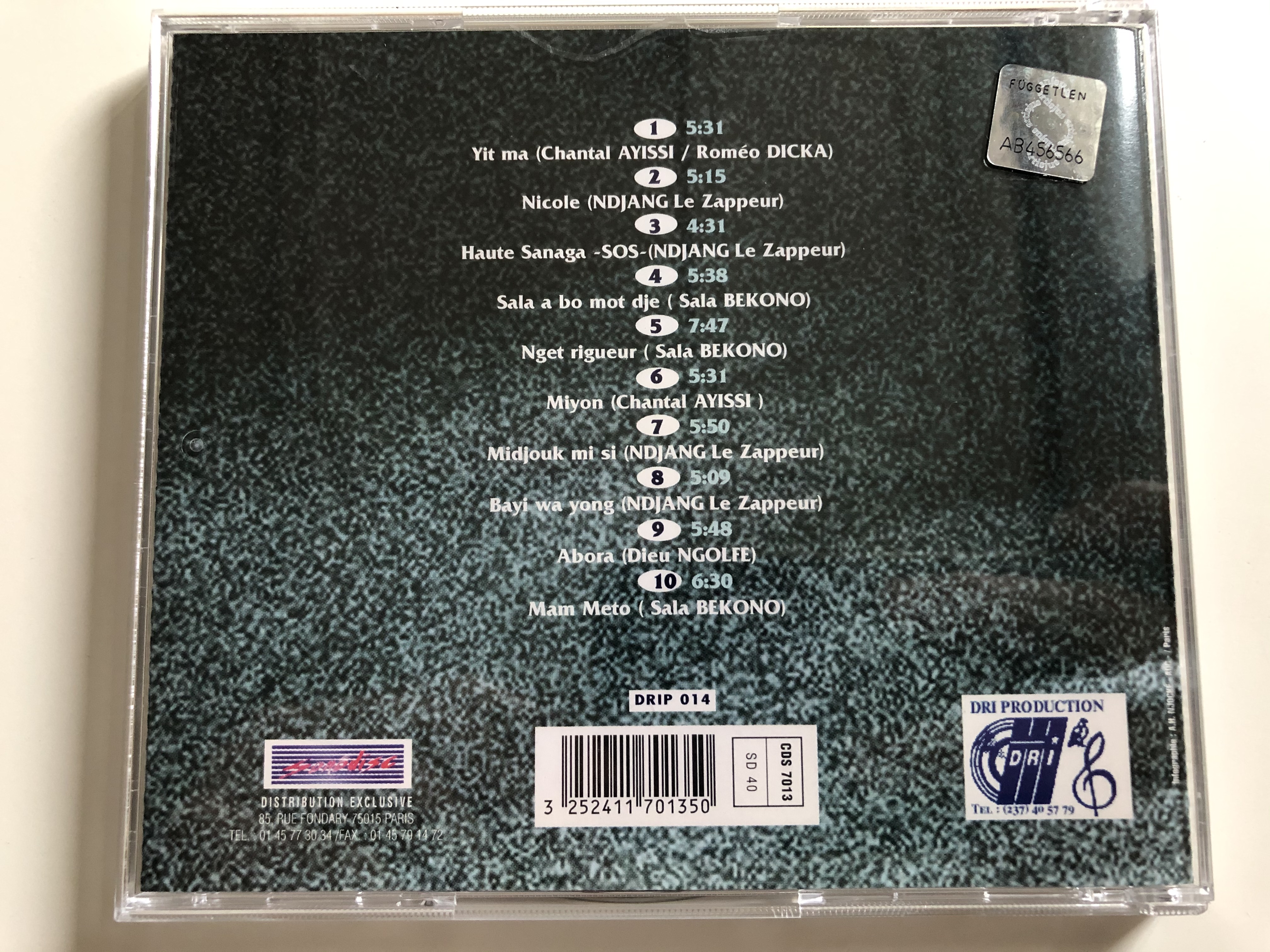 cameroon-bikutsi-tempo-best-of-bikutsi-chantal-ayissi-dieu-ngolfe-ndjang-le-zappeur-sala-bekono-dri-production-audio-cd-cds7013-4-.jpg