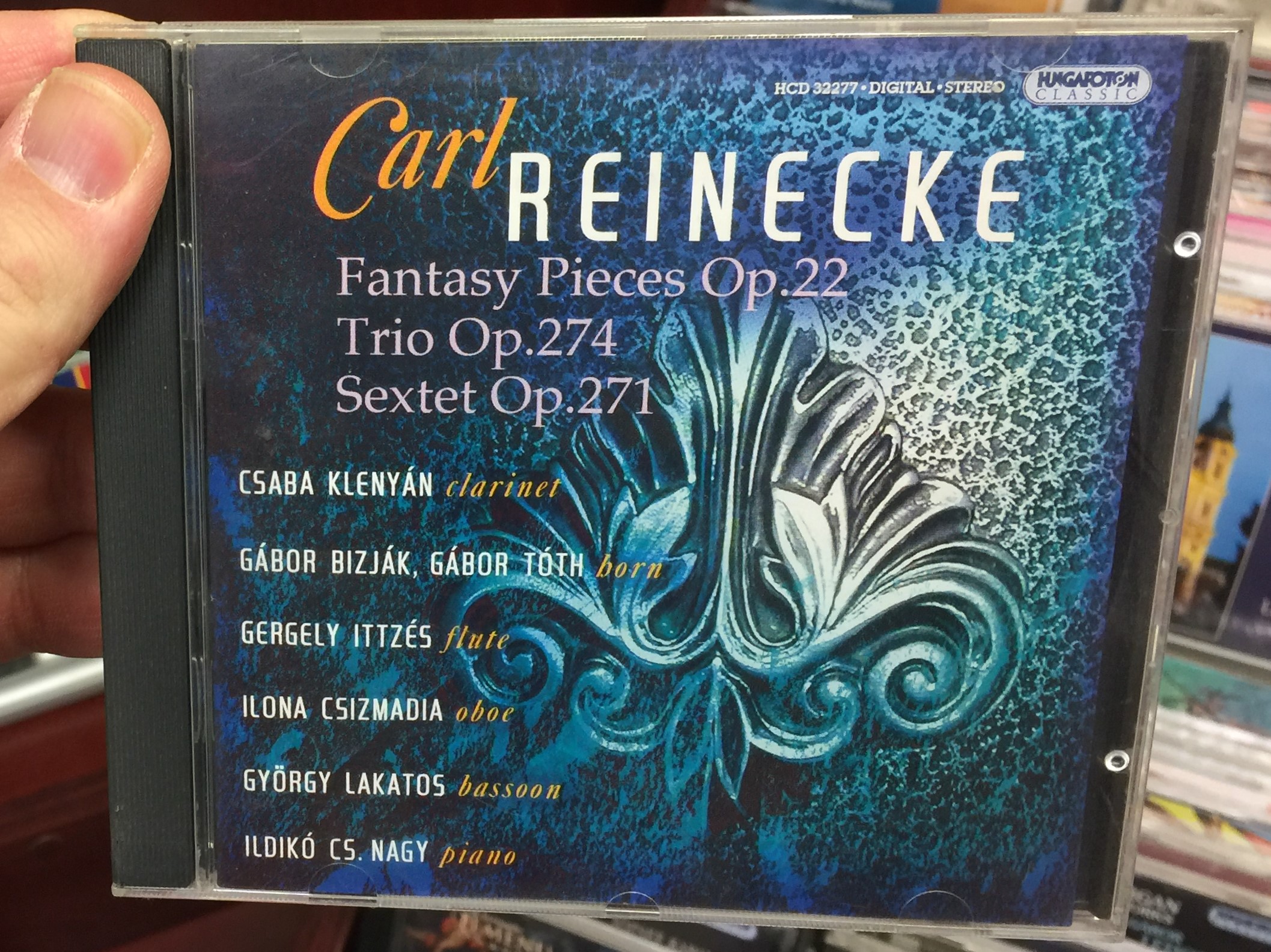 carl-reinecke-fantasy-pieces-op.-22.-trio-op.-274-sextet-op.-271-csaba-klenyan-gabor-bizjak-gabor-toth-gergely-ittzes-ilona-csizmadia-gyorgy-lakatos-hungaroton-classic-audio-cd-2005-stere-1-.jpg