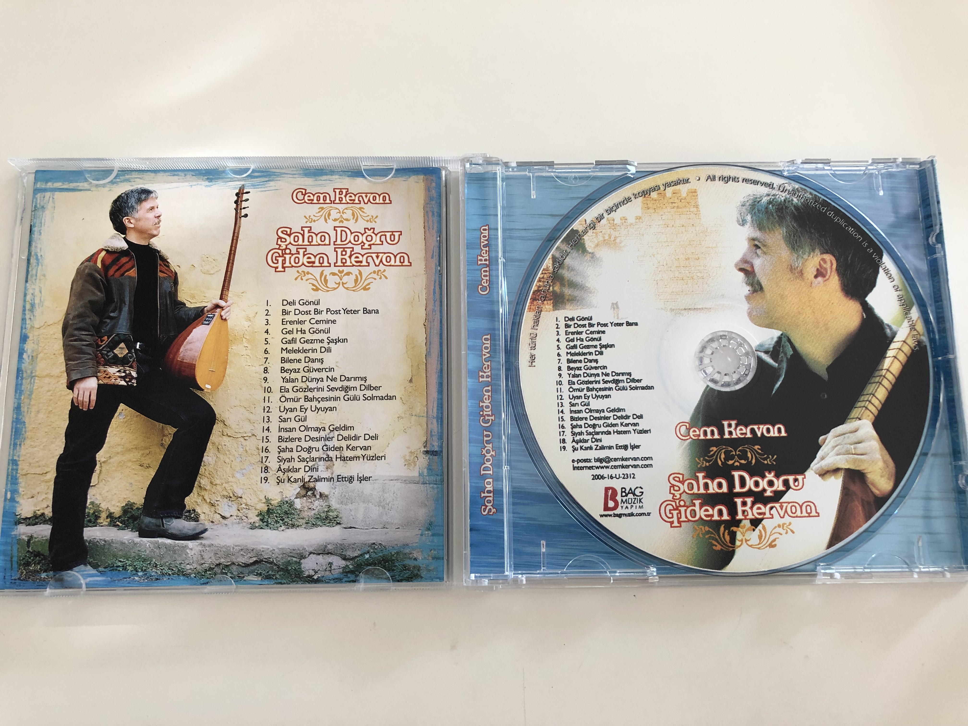 cem-kervan-soha-dogru-giden-kervan-audio-cd-2006-bag-m-zik-16-u-2312-7-.jpg