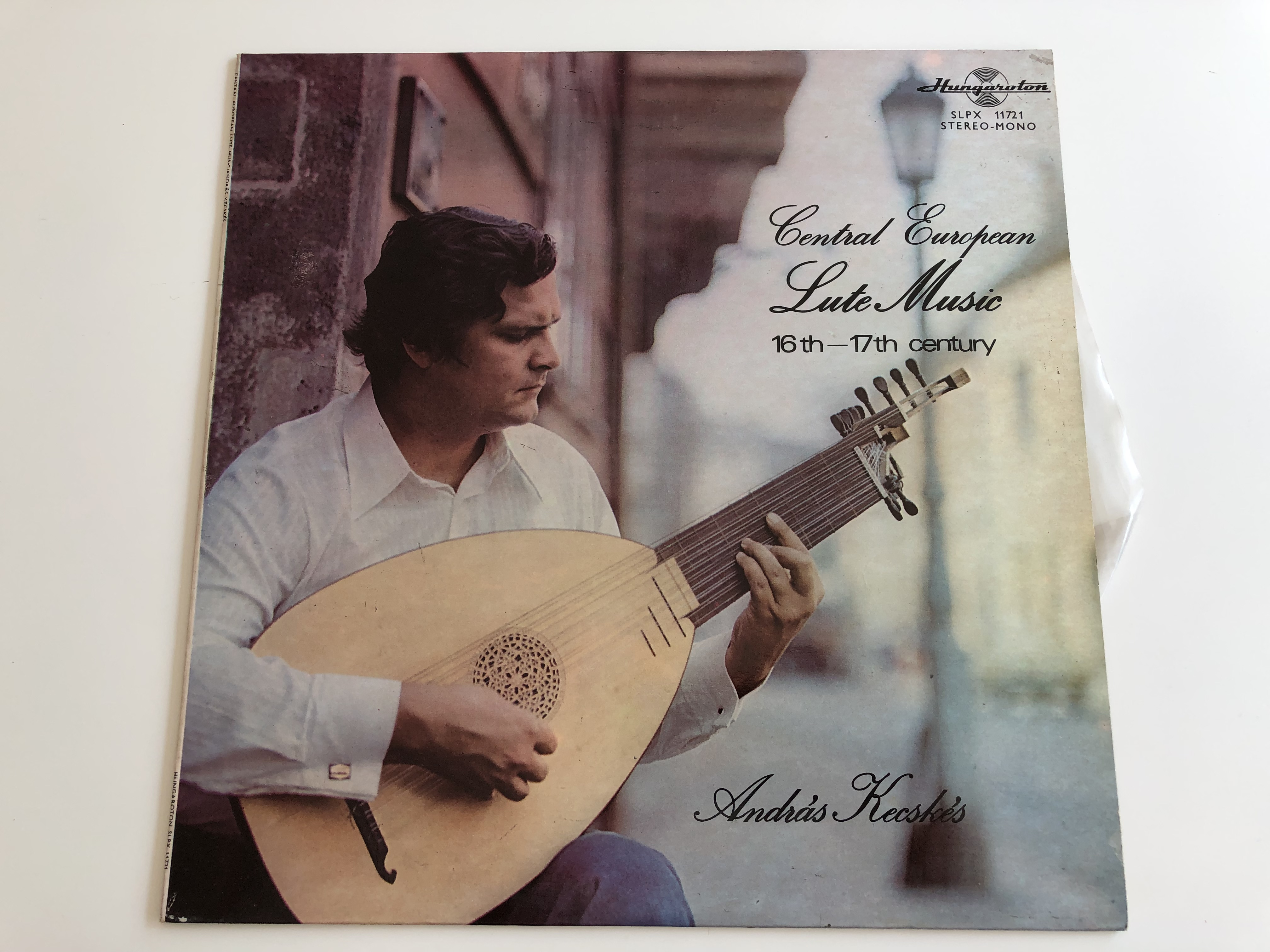 central-european-lute-music-16th-17th-century-andr-s-kecsk-s-hungaroton-lp-stereo-mono-slpx-11721-1-.jpg