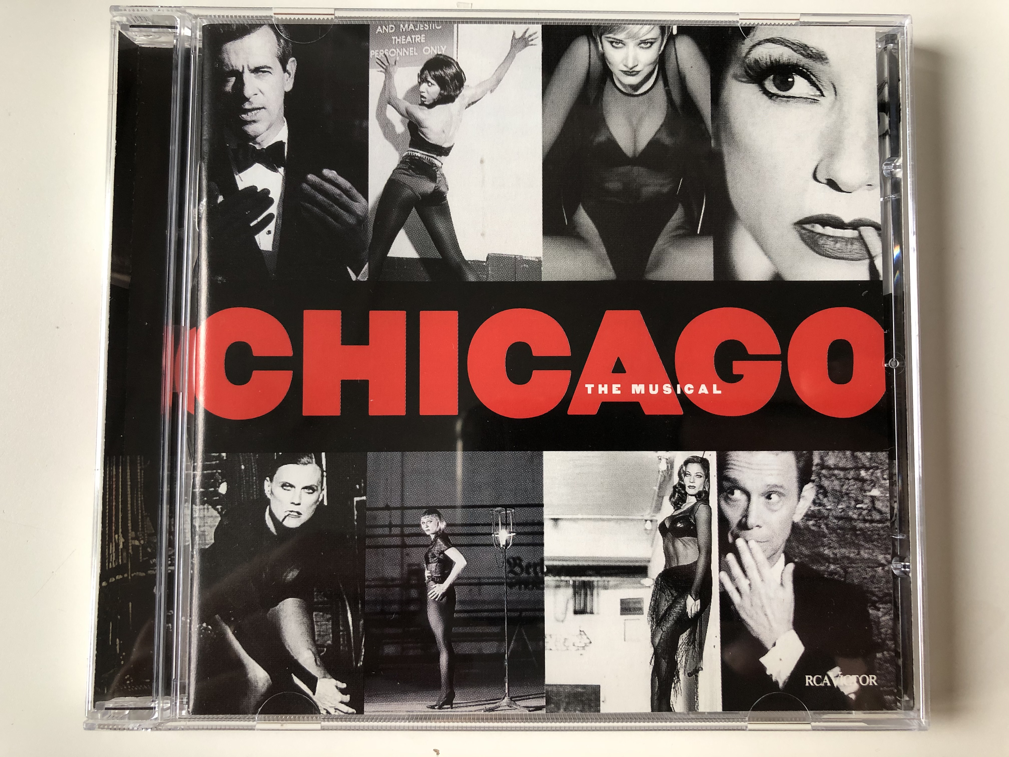 chicago-the-musical-rca-victor-audio-cd-1997-09026-68727-2-1-.jpg