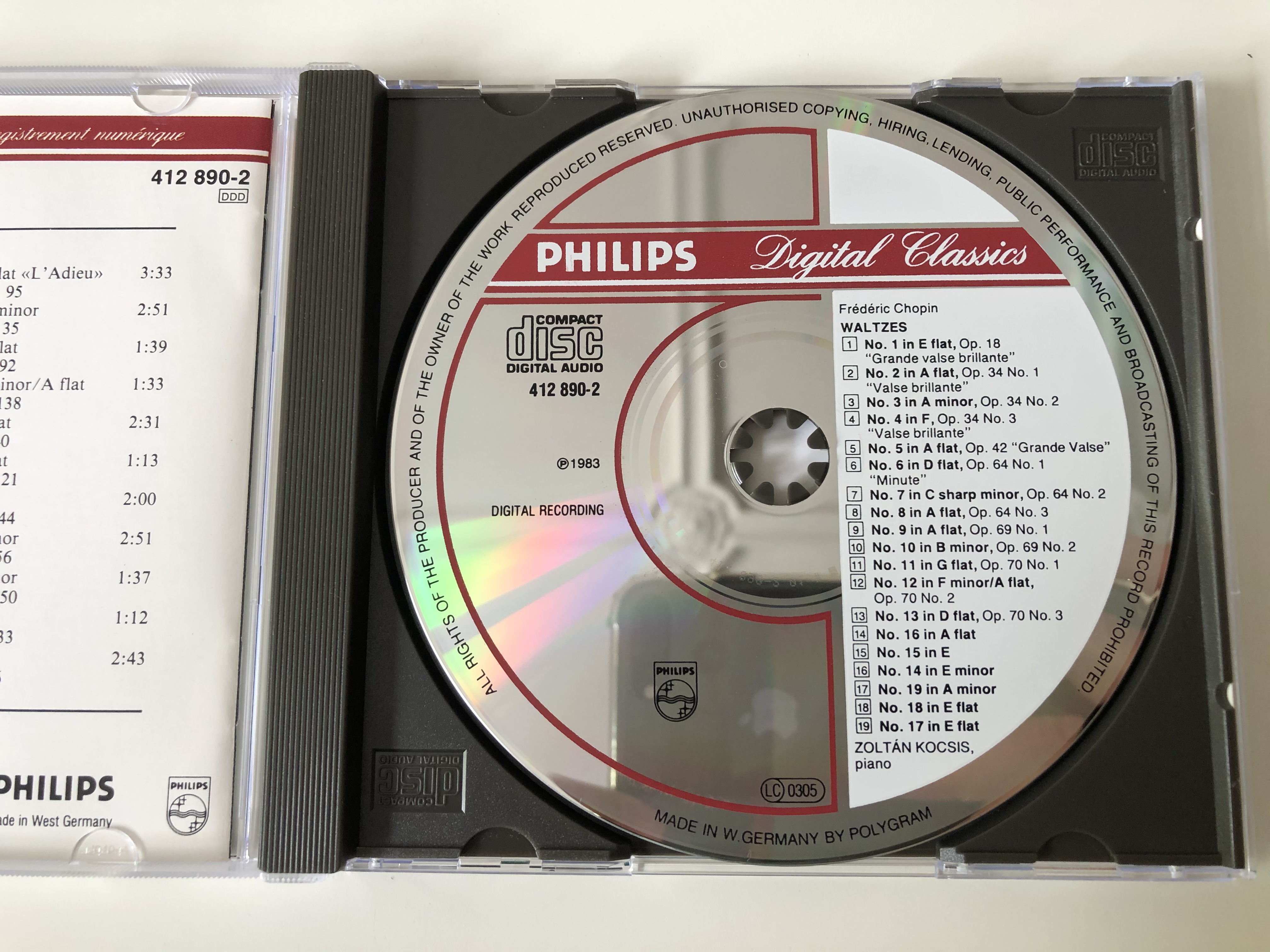 chopin-the-19-waltzes-die-19-walzer-zolt-n-kocsis-philips-digital-classics-audio-cd-1983-412-890-2-7-.jpg