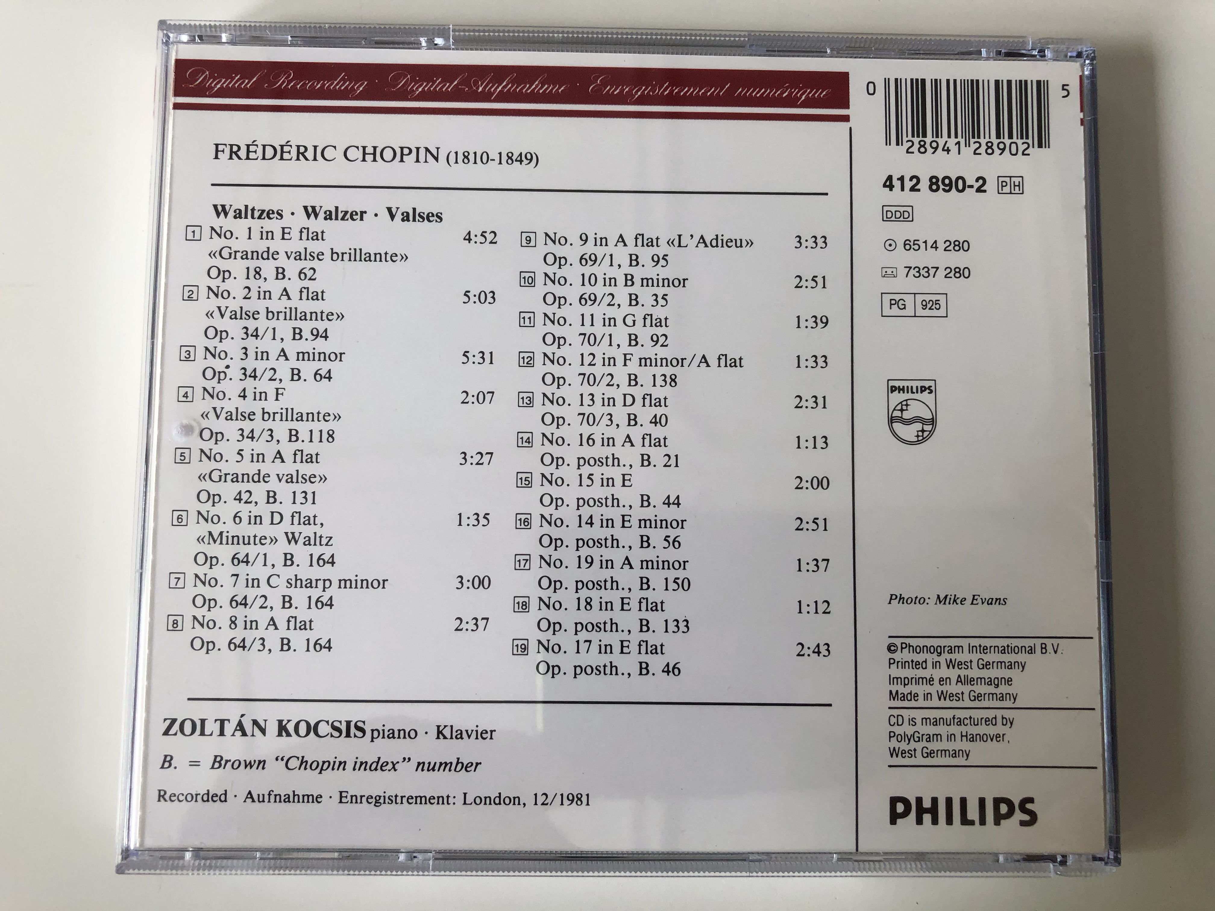 chopin-the-19-waltzes-die-19-walzer-zolt-n-kocsis-philips-digital-classics-audio-cd-1983-412-890-2-8-.jpg