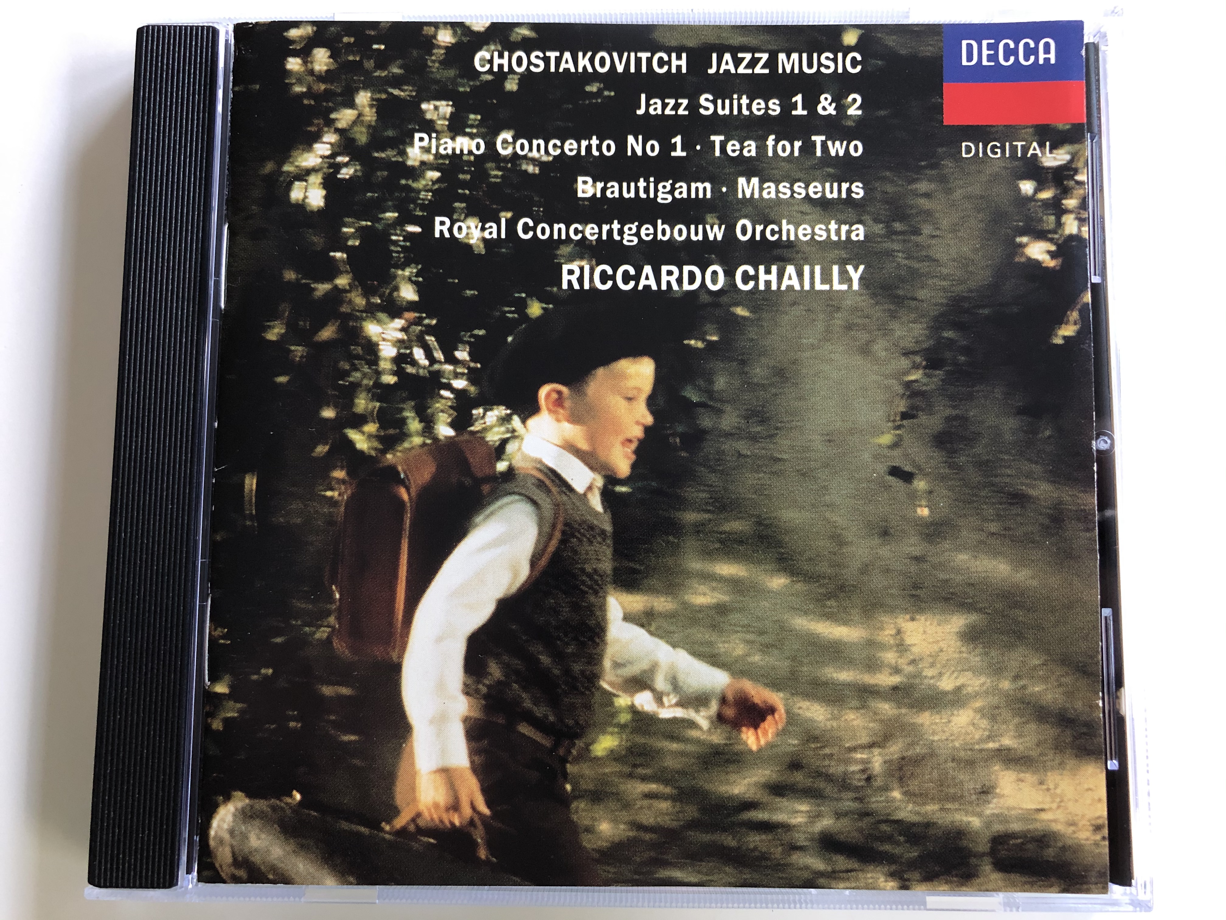 chostakovitch-jazz-music-jazz-suites-1-2-piano-concerto-no.-1-tea-for-two-brautigam-masseurs-royal-concertgebouw-orchestra-riccardo-chailly-decca-audio-cd-1993-stereo-433-702-2-1-.jpg