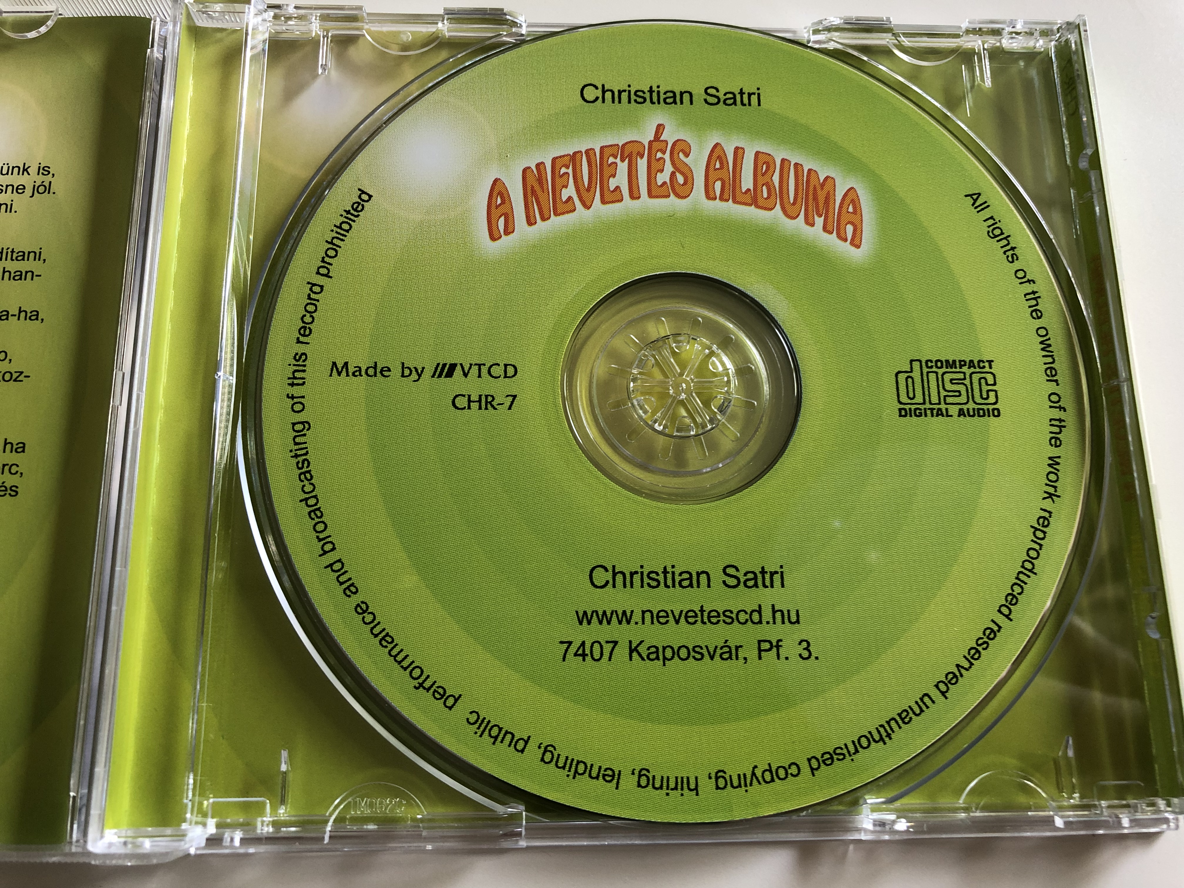 christian-satri-a-nevet-s-albuma-laughter-album-for-meditational-and-therapeuthical-purposes-chr-7-audio-cd-4-.jpg