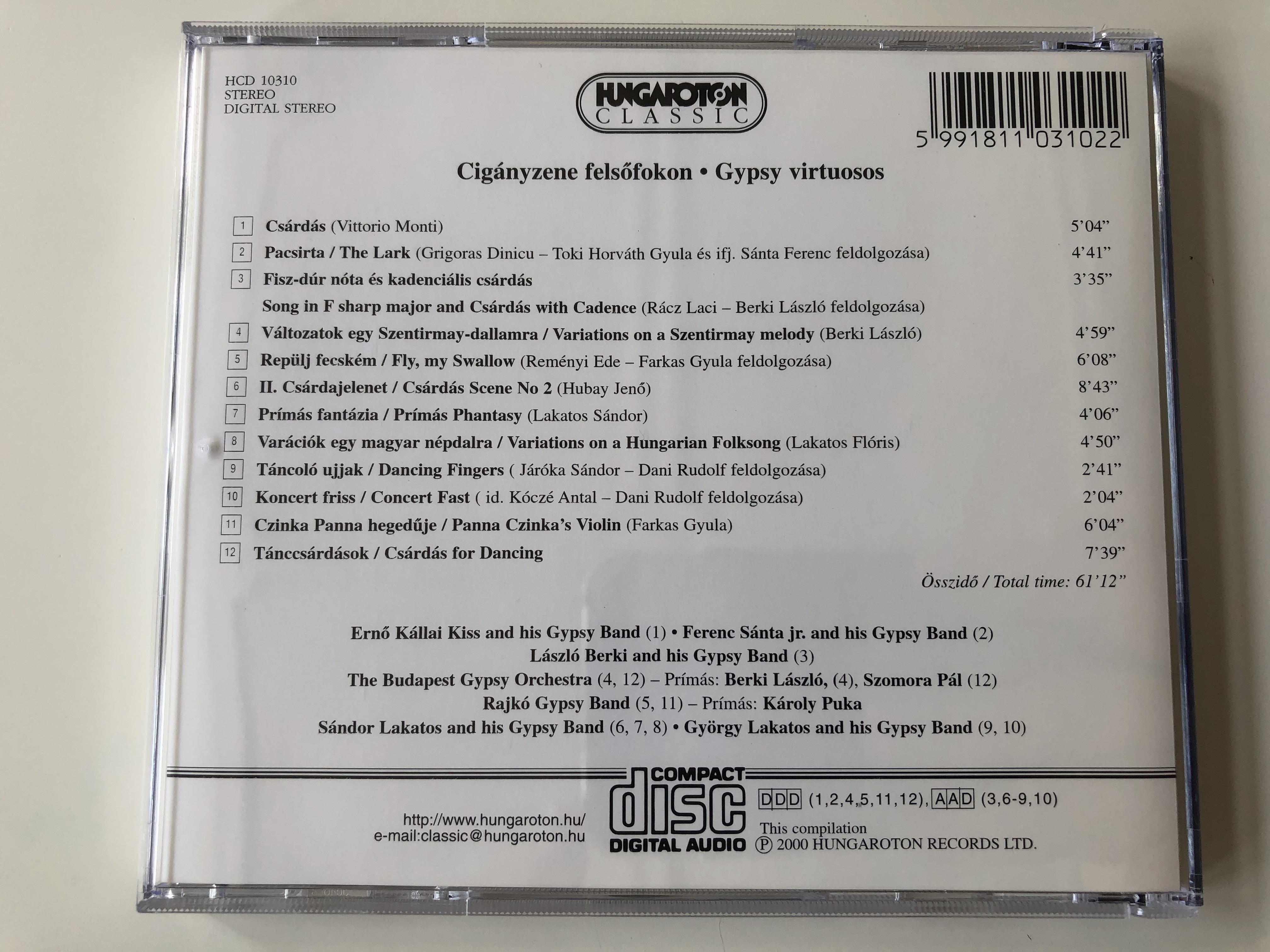 ciganyzene-felsofokon-gypsy-virtuosos-erno-kallai-kiss-jr.-ferenc-santa-jr.-laszlo-berki-karoly-puka-sandor-lakatos-gyorgy-lakatos-pal-szomora-hungaroton-classic-audio-cd-2000-stereo-4-.jpg