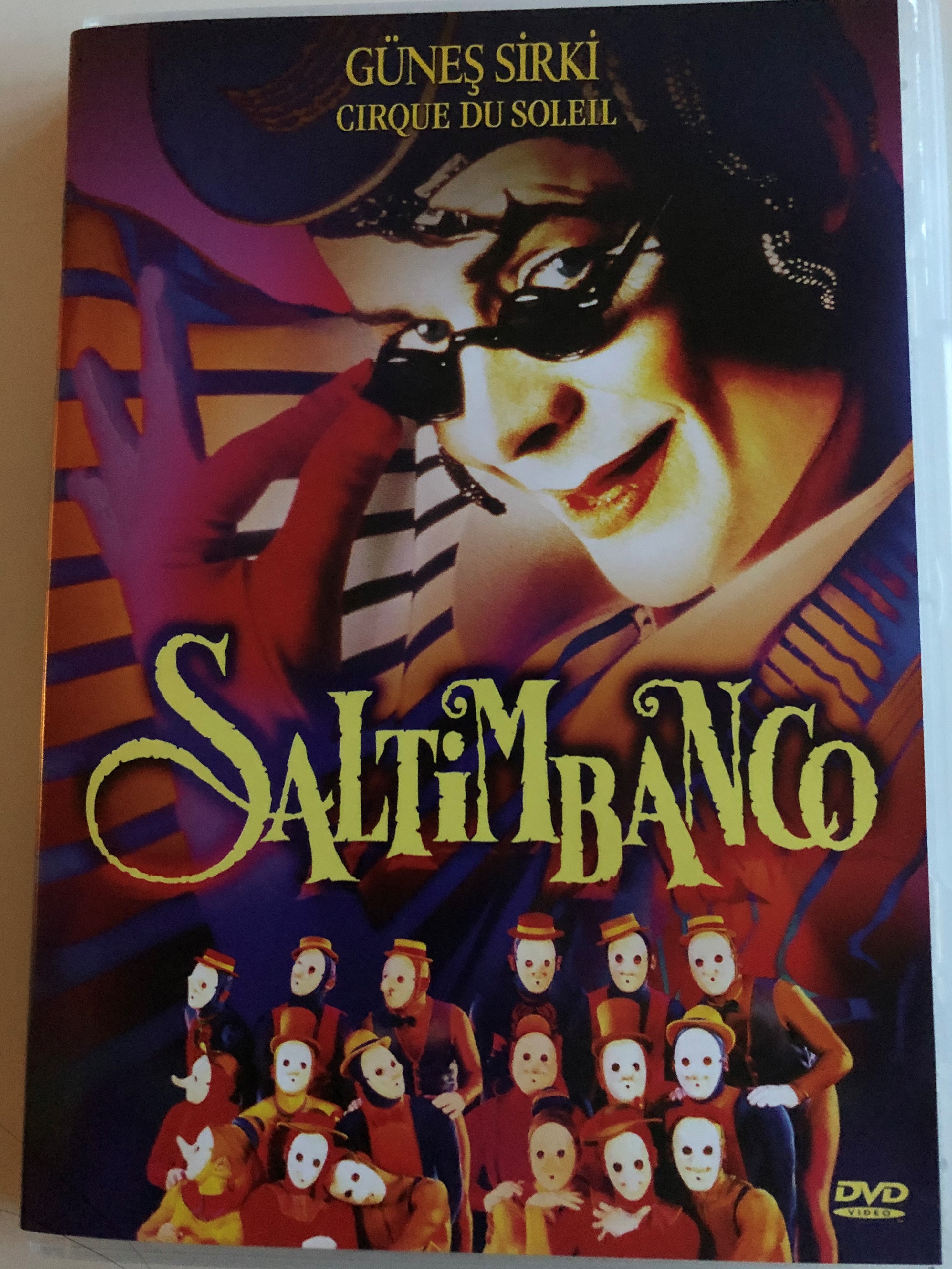 cirque-du-soleil-saltimbanco-dvd-1994-g-ne-sirki-saltimbanco-1.jpg