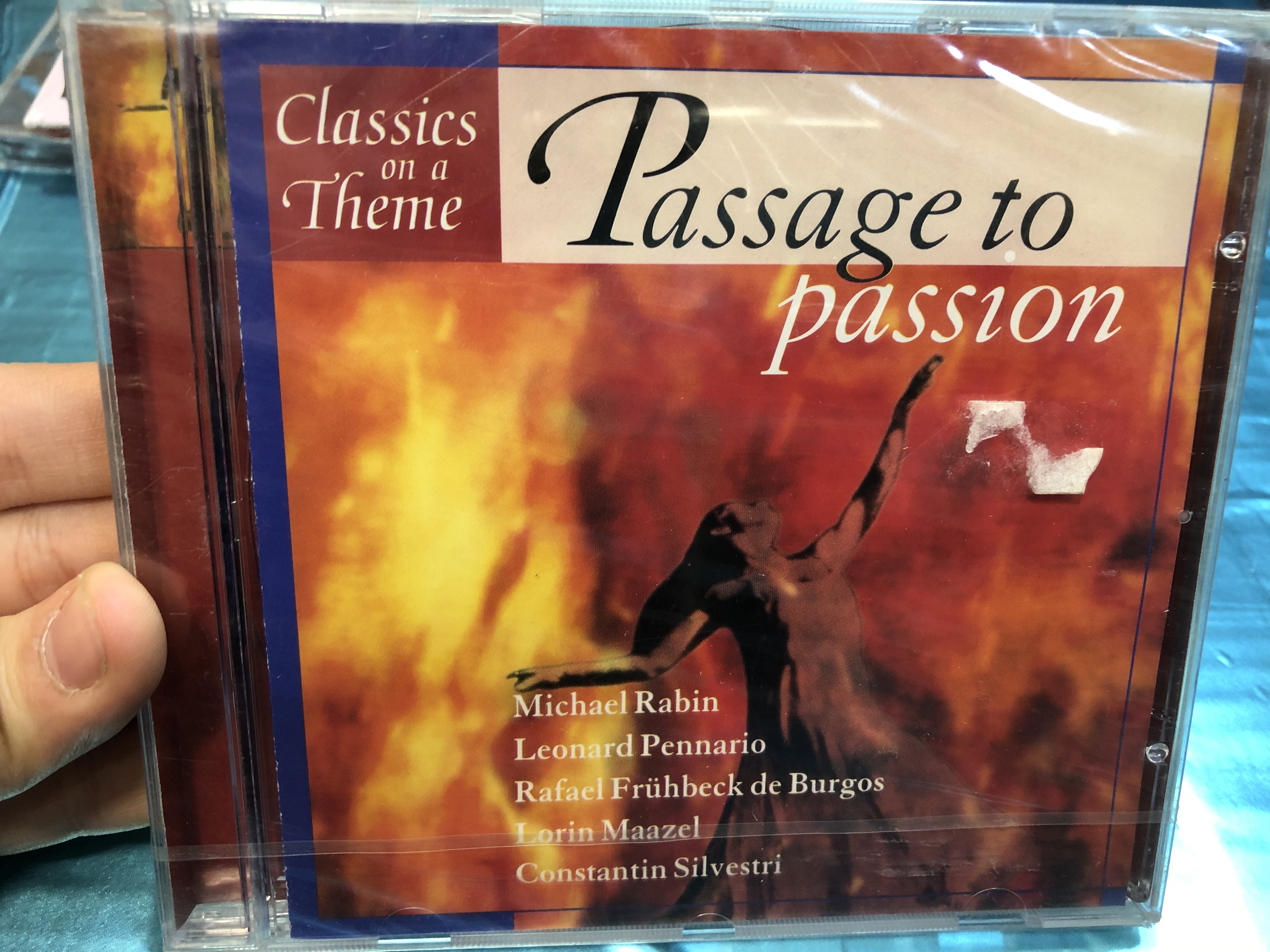 classics-on-a-theme-passage-to-passion-michael-rabin-leonard-pennario-rafael-fruhbeck-de-burgos-lorin-maazel-constantin-silvestri-disky-classics-audio-cd-2000-dcl-705632-1-.jpg