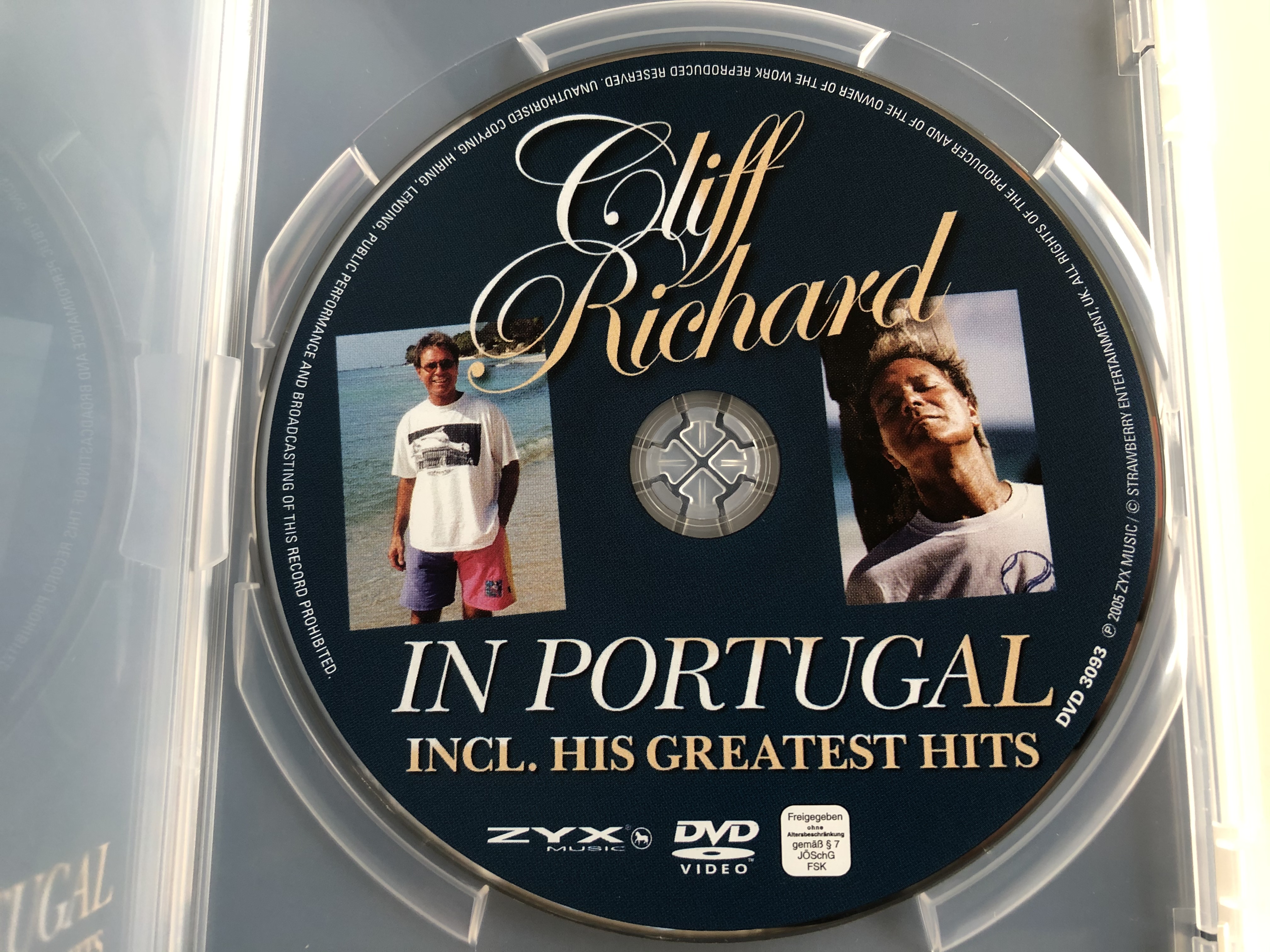 cliff-richard-in-portugal-dvd-2005-including-his-greatest-hits-2.jpg