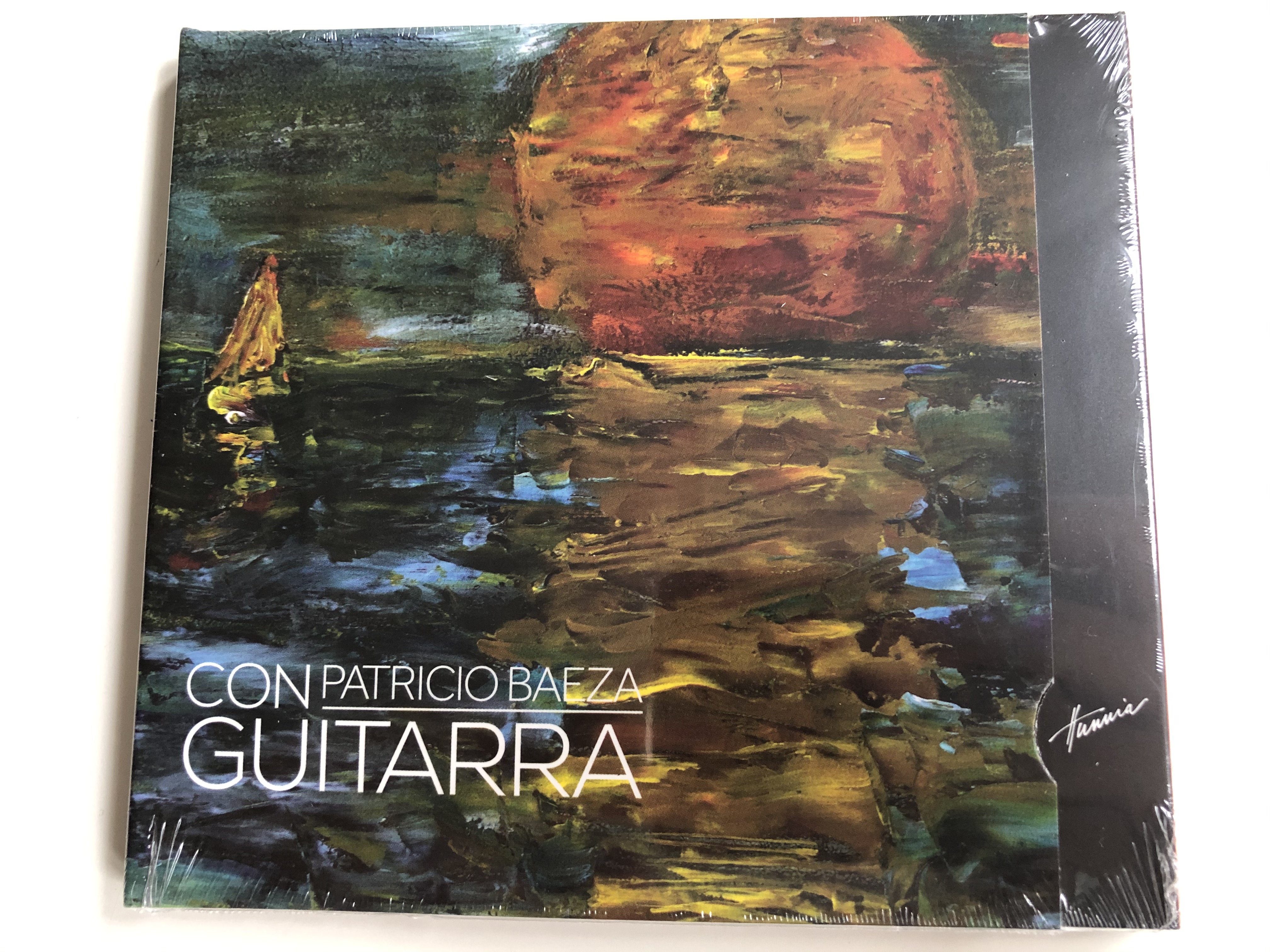con-guitarra-patricio-baeza-hunnia-records-film-production-audio-cd-2014-hrcd-1406-1-.jpg
