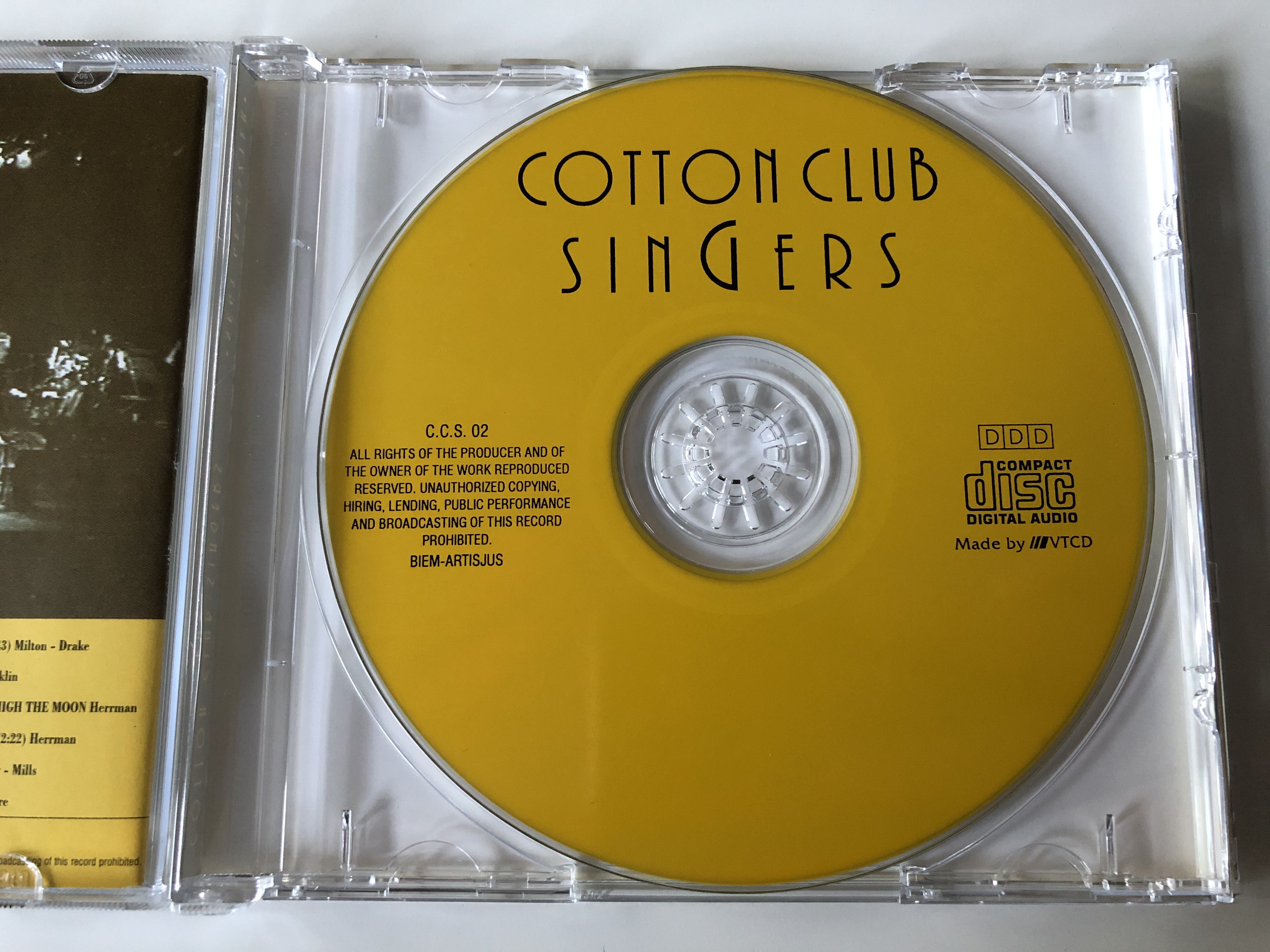 cotton-club-singers-n-gy-gengszter-koncertfelvetel-1997.-szeptember-6.-budai-parkszinpad-audio-cd-c.c.s.-02-7-.jpg