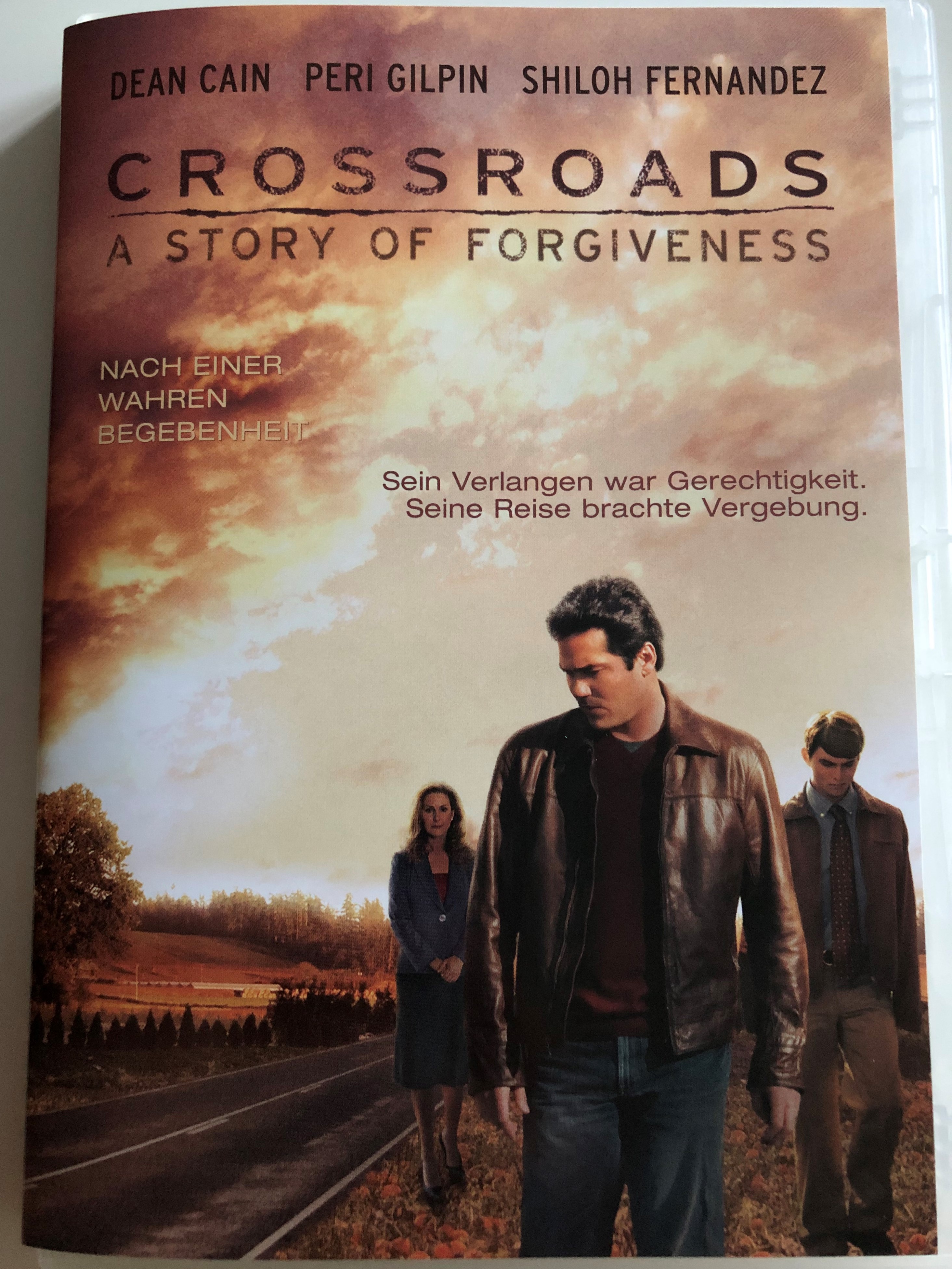 crossroads-a-story-of-forgiveness-dvd-2007-directed-by-john-kent-harrison-starring-dean-cain-peri-gilpin-shiloh-fernandez-1-.jpg