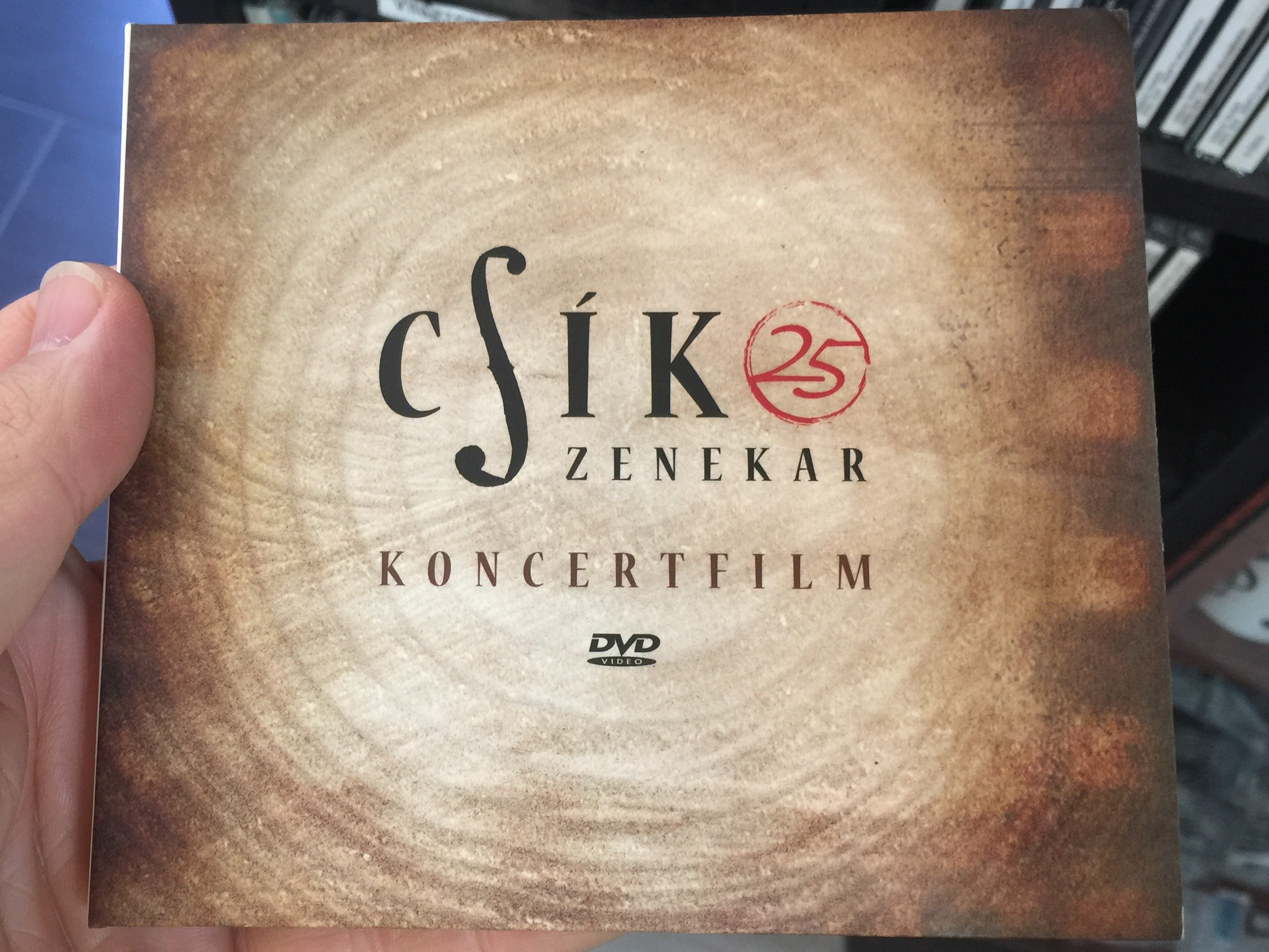 cs-k-zenekar-25-koncertfilm-fon-budai-zeneh-z-dvd-cd-2015-5998048537433-1-.jpg