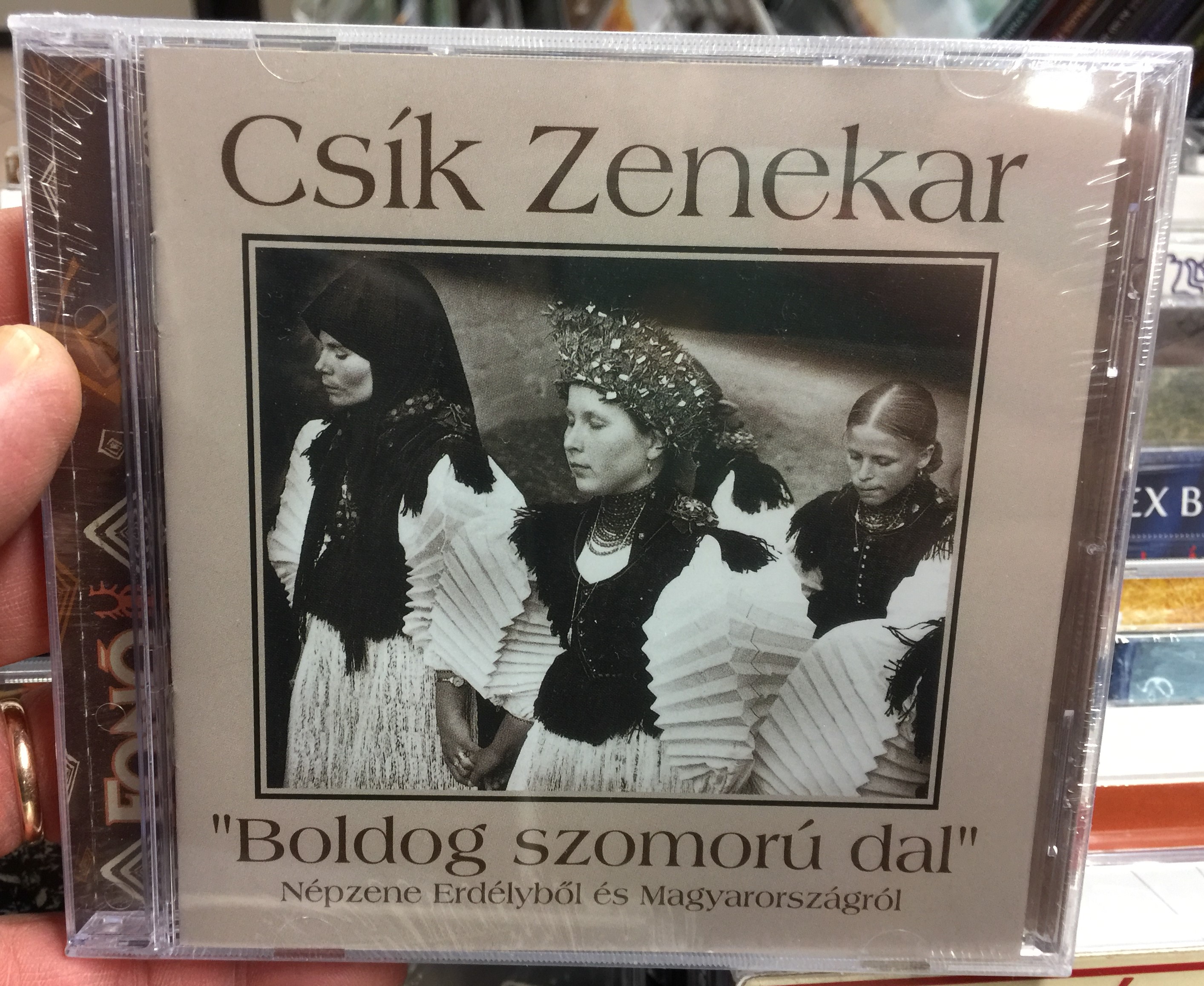 cs-k-zenekar-boldog-szomor-dal-n-pzene-erd-lyb-l-s-magyarorsz-gr-l-fon-records-audio-cd-1996-fa-011-2-1-.jpg