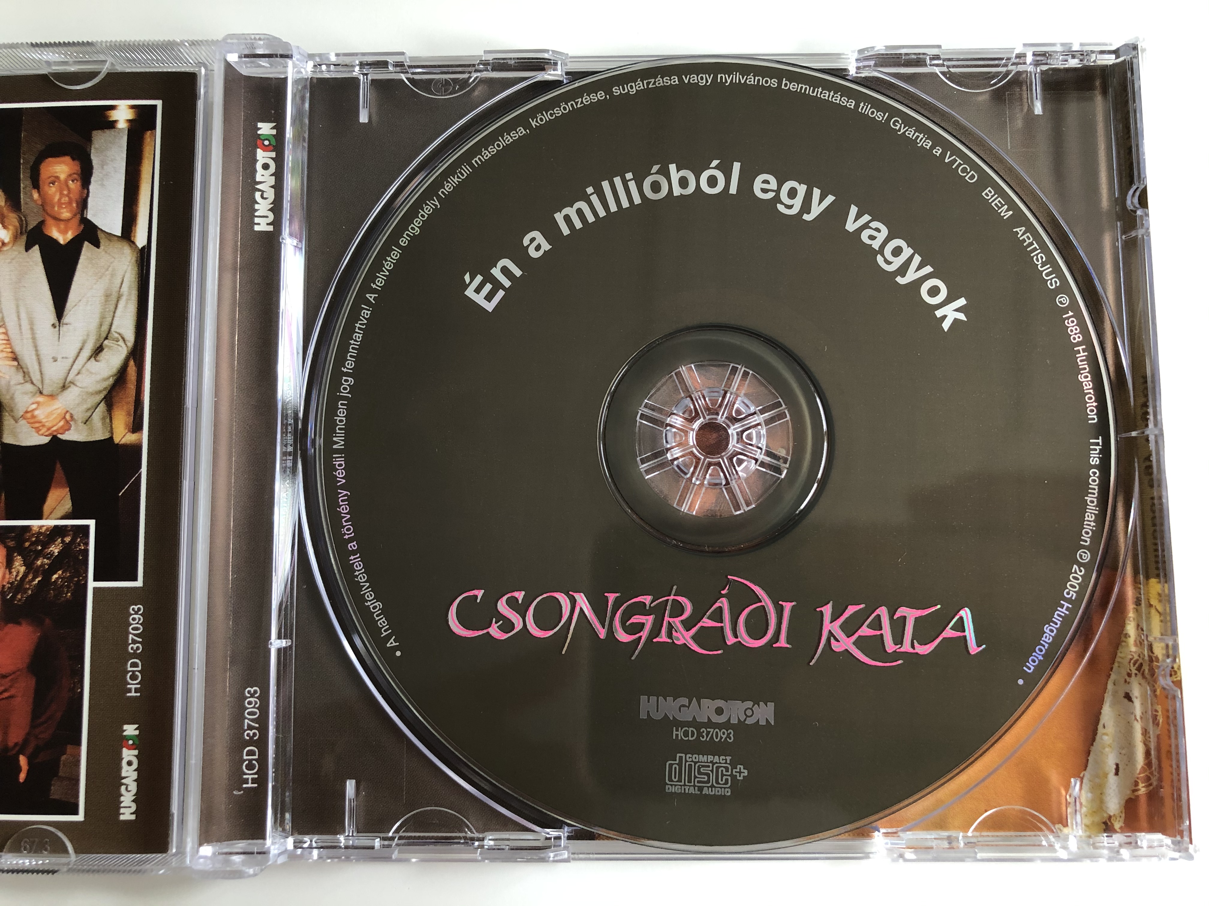 csongr-di-kata-n-a-milli-b-l-egy-vagyok-hungaroton-audio-cd-2005-hcd-37093-5-.jpg