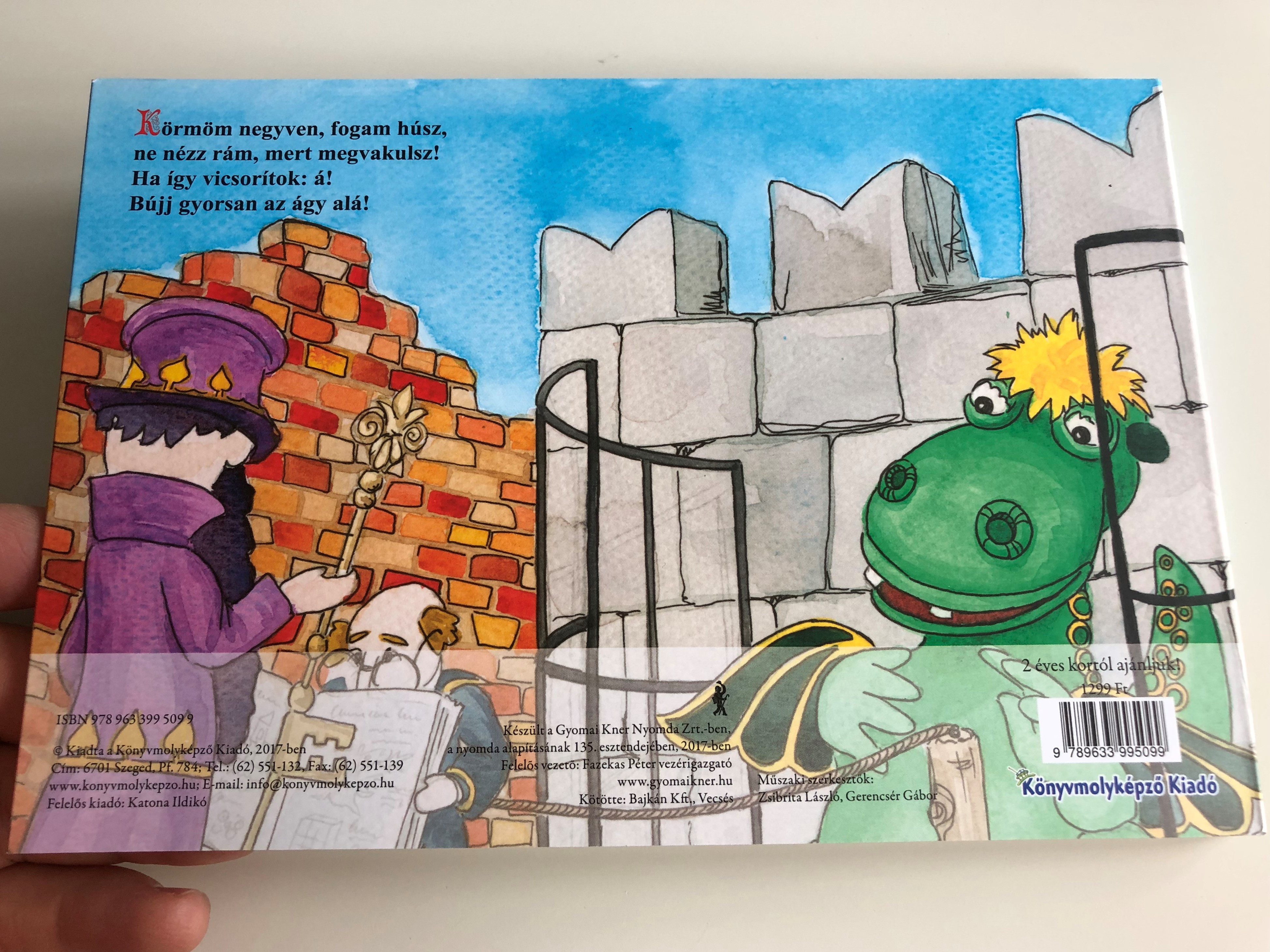 csuk-s-istv-n-s-s-a-s-rk-ny-i.-sz-nes-lapoz-2-ves-kort-l-s-s-the-dragon-hungarian-children-s-color-board-book-2017-k-nyvmolyk-pz-kiad-6-.jpg