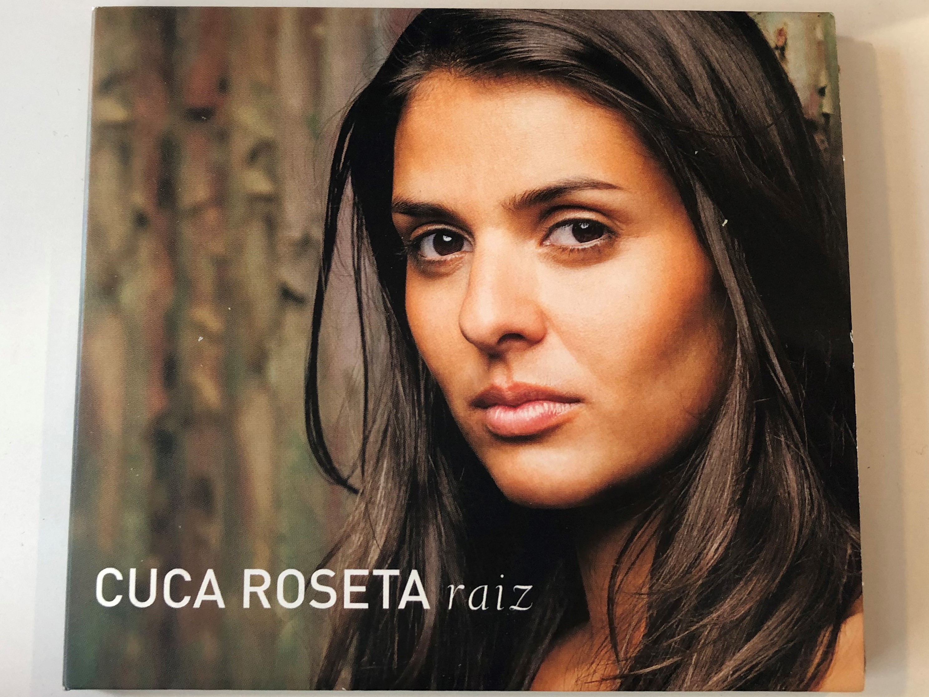 cuca-roseta-raiz-universal-music-portugal-audio-cd-2013-0602537366576-1-.jpg