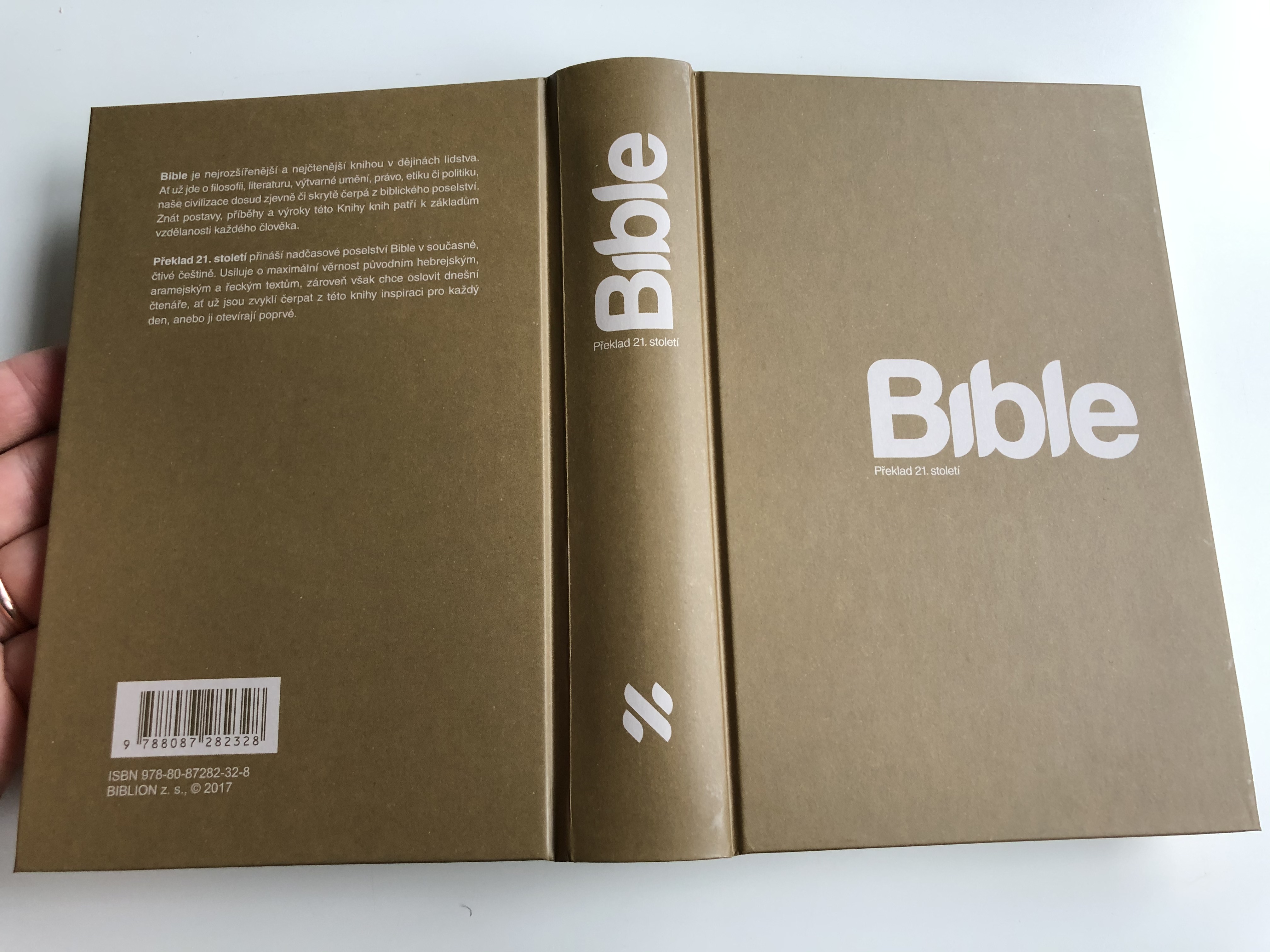 czech-language-bible-21st-century-translation-hardcover-mustard-color-16.jpg