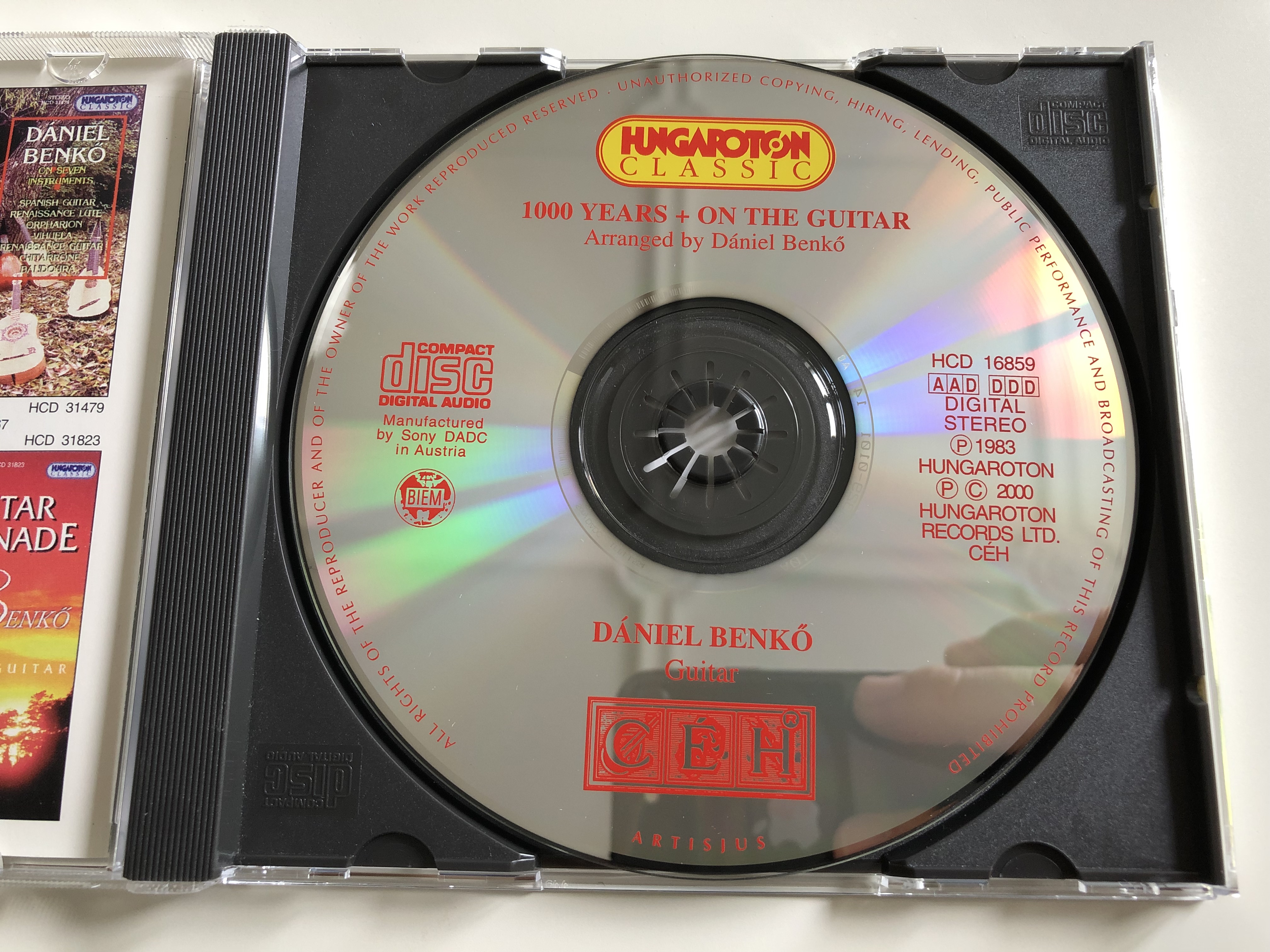 d-niel-benk-1000-years-on-the-guitar-hungaroton-classic-audio-cd-2000-hcd-16859-4-.jpg